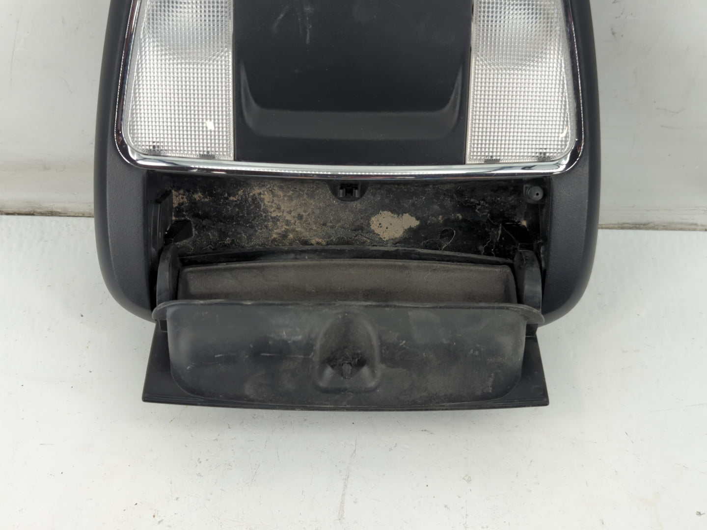 2014 Dodge Charger Overhead Roof Console - Oemusedautoparts1.com