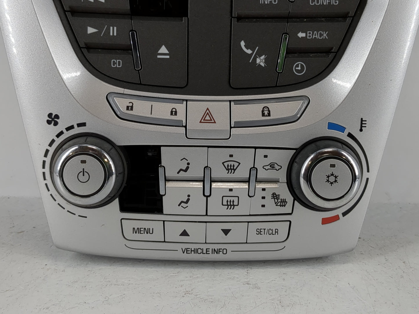 2010-2011 Gmc Terrain Radio AM FM Cd Player Receiver Replacement P/N:20920049 Fits Fits 2010 2011 OEM Used Auto Parts