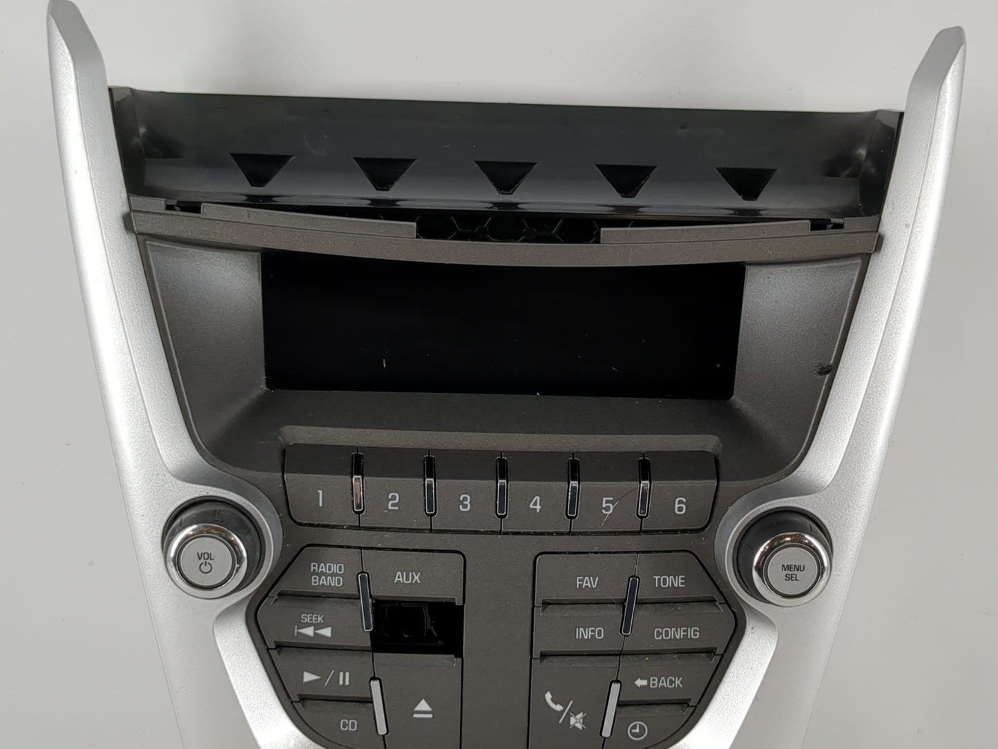 2010-2011 Gmc Terrain Radio AM FM Cd Player Receiver Replacement P/N:20920049 Fits Fits 2010 2011 OEM Used Auto Parts