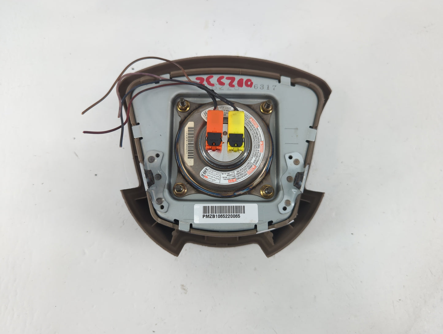 2005-2006 Nissan Altima Air Bag Driver Left Steering Wheel Mounted Fits Fits 2005 2006 2007 2008 OEM Used Auto Parts - Oemusedautoparts1.com