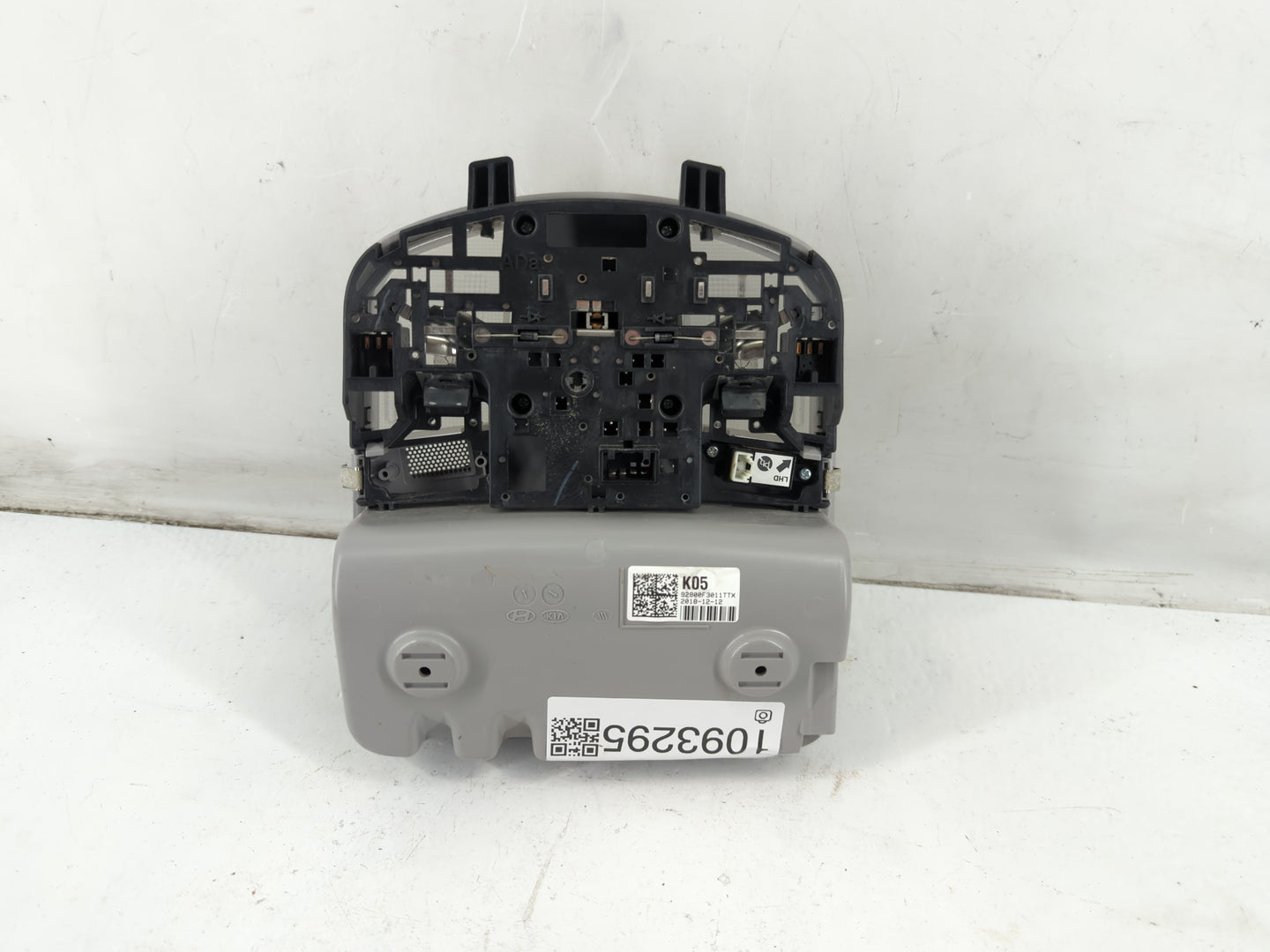2019 Hyundai Elantra Overhead Roof Console - Oemusedautoparts1.com