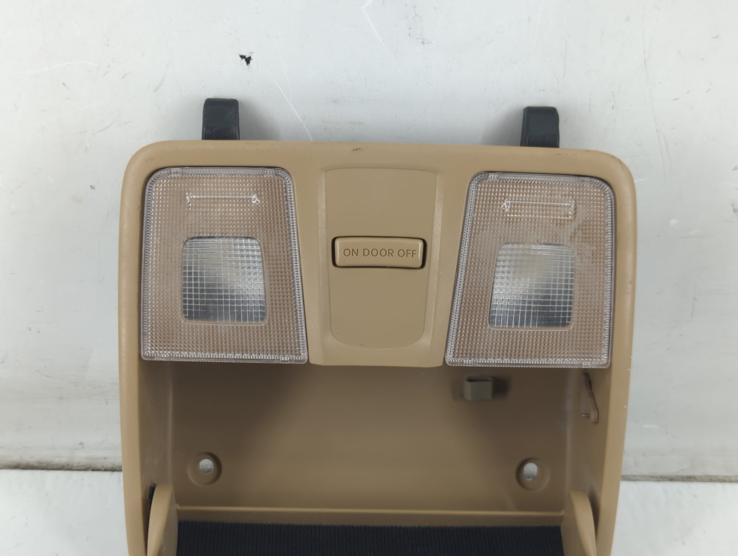2013 Hyundai Elantra Overhead Roof Console - Oemusedautoparts1.com