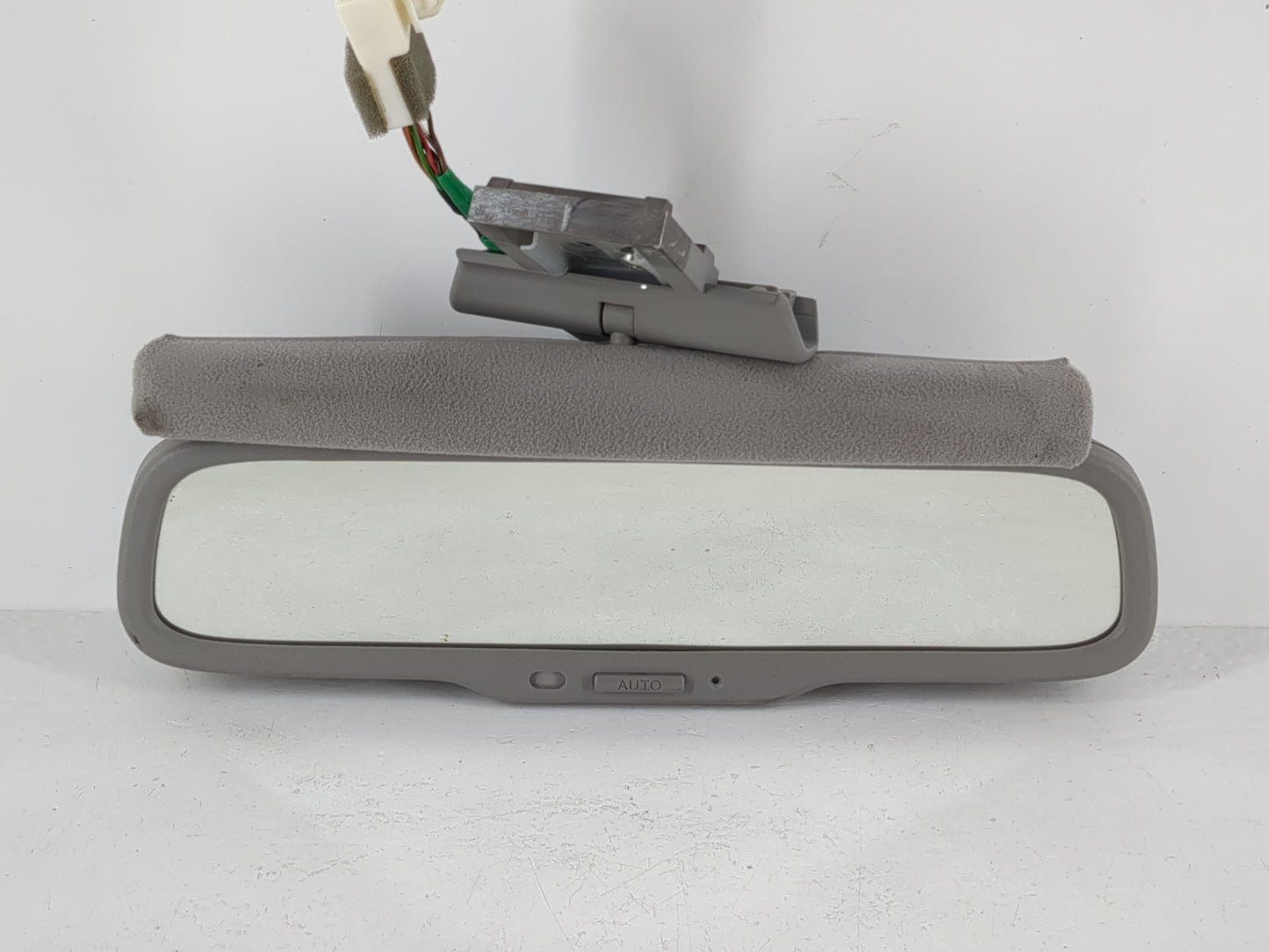 2004-2006 Lexus Ls430 Interior Rear View Mirror Replacement OEM P/N:E13010497 Fits Fits 2004 2005 2006 OEM Used Auto Parts