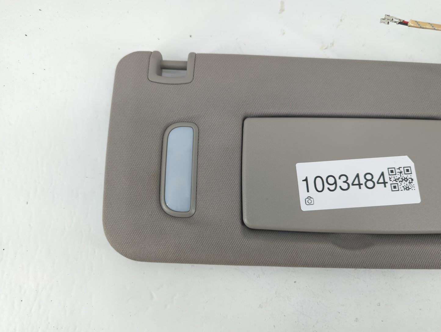 2010-2017 Chevrolet Equinox Sun Visor Shade Replacement Passenger Right Mirror Fits Fits 2010 2011 2012 2013 2014 2015 2016 2017 OEM Used Auto Parts