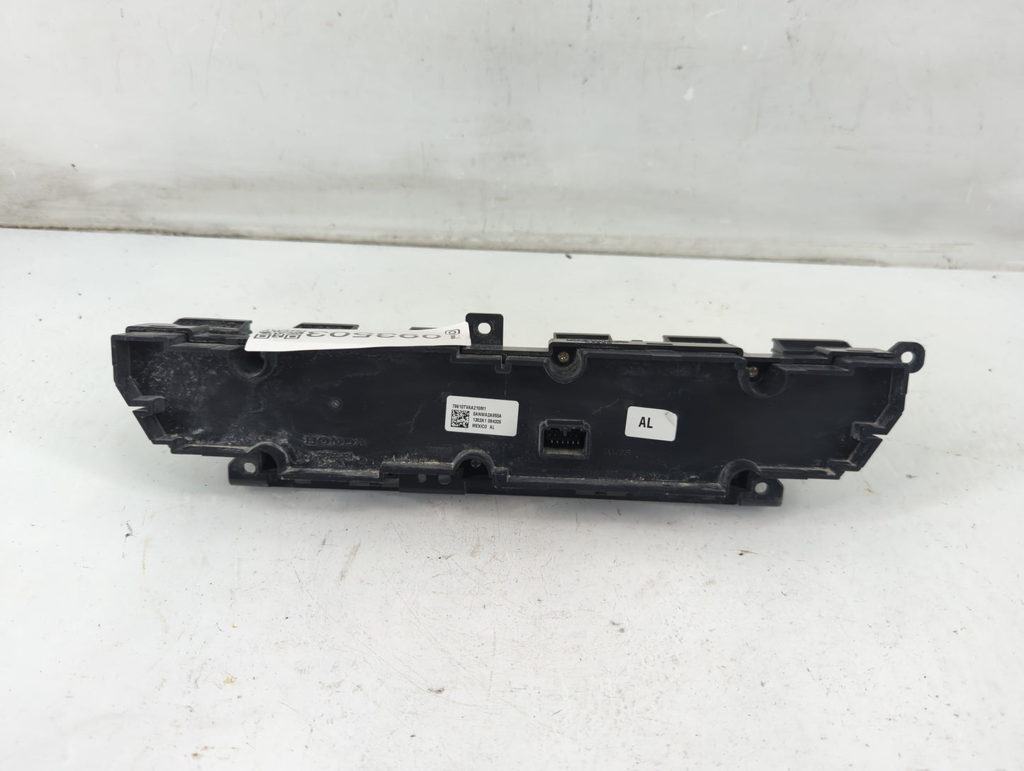 2021-2022 Honda Accord Climate Control Module Temperature AC/Heater Replacement P/N:79610TVAA210M1 Fits Fits 2021 2022 OEM Used Auto Parts