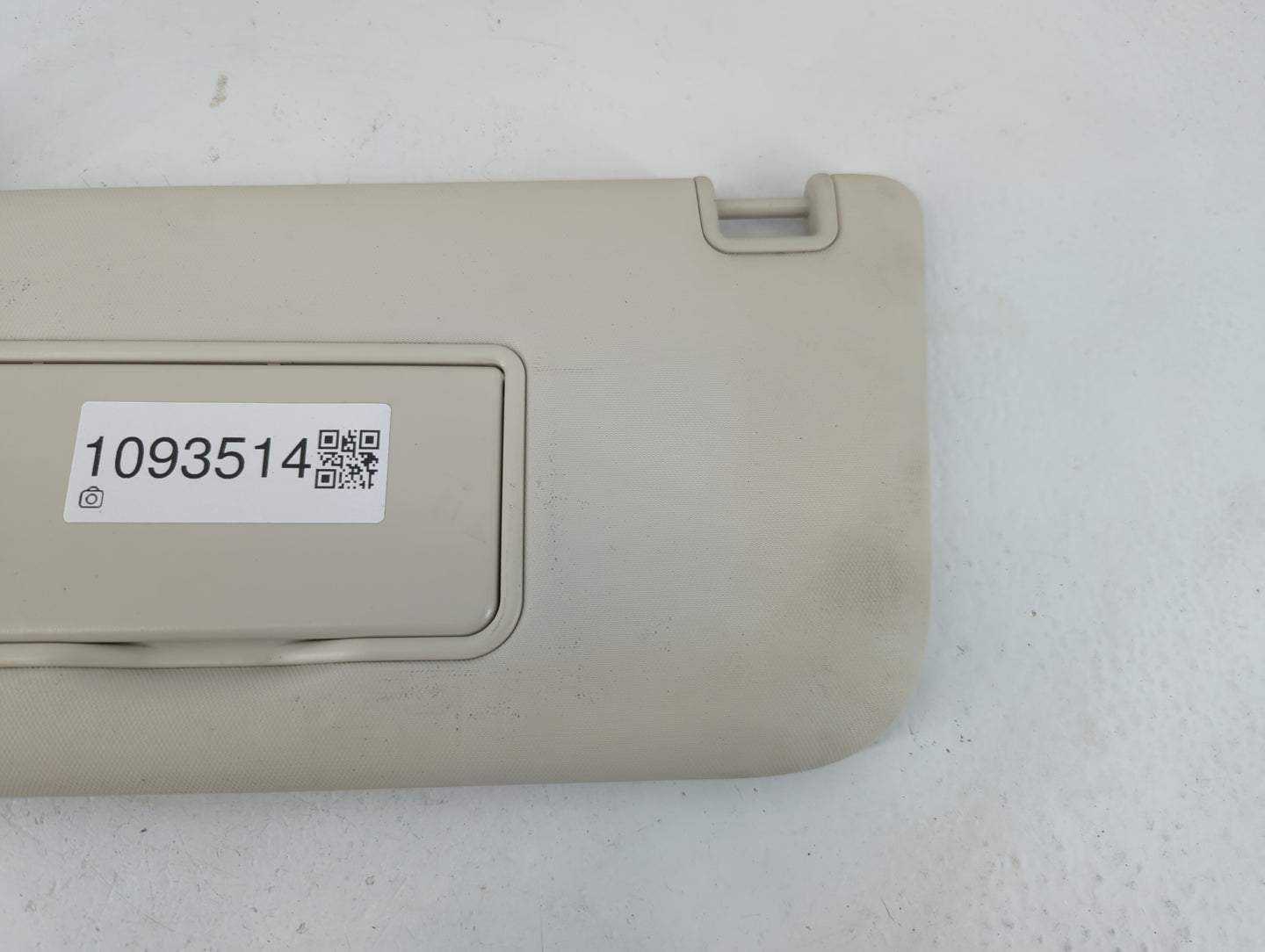 2013-2019 Ford Escape Sun Visor Shade Replacement Driver Left Mirror Fits Fits 2013 2014 2015 2016 2017 2018 2019 OEM Used Auto Parts - Oemusedautoparts1.com