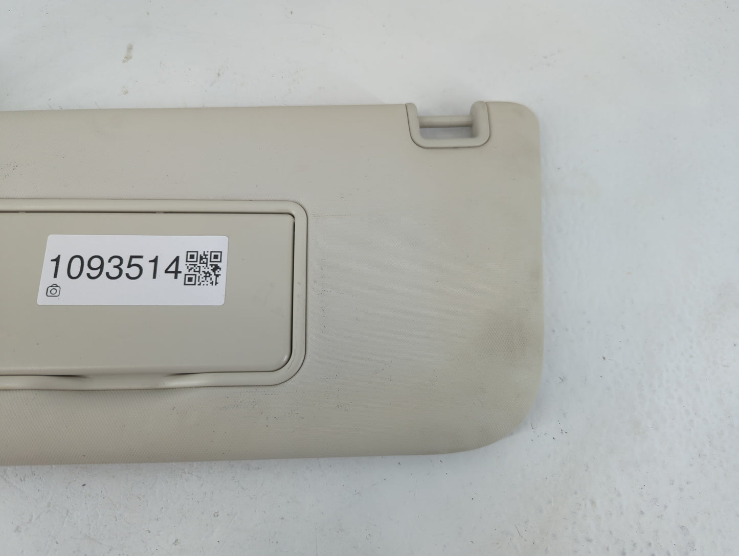 2013-2019 Ford Escape Sun Visor Shade Replacement Driver Left Mirror Fits Fits 2013 2014 2015 2016 2017 2018 2019 OEM Used Auto Parts - Oemusedautoparts1.com