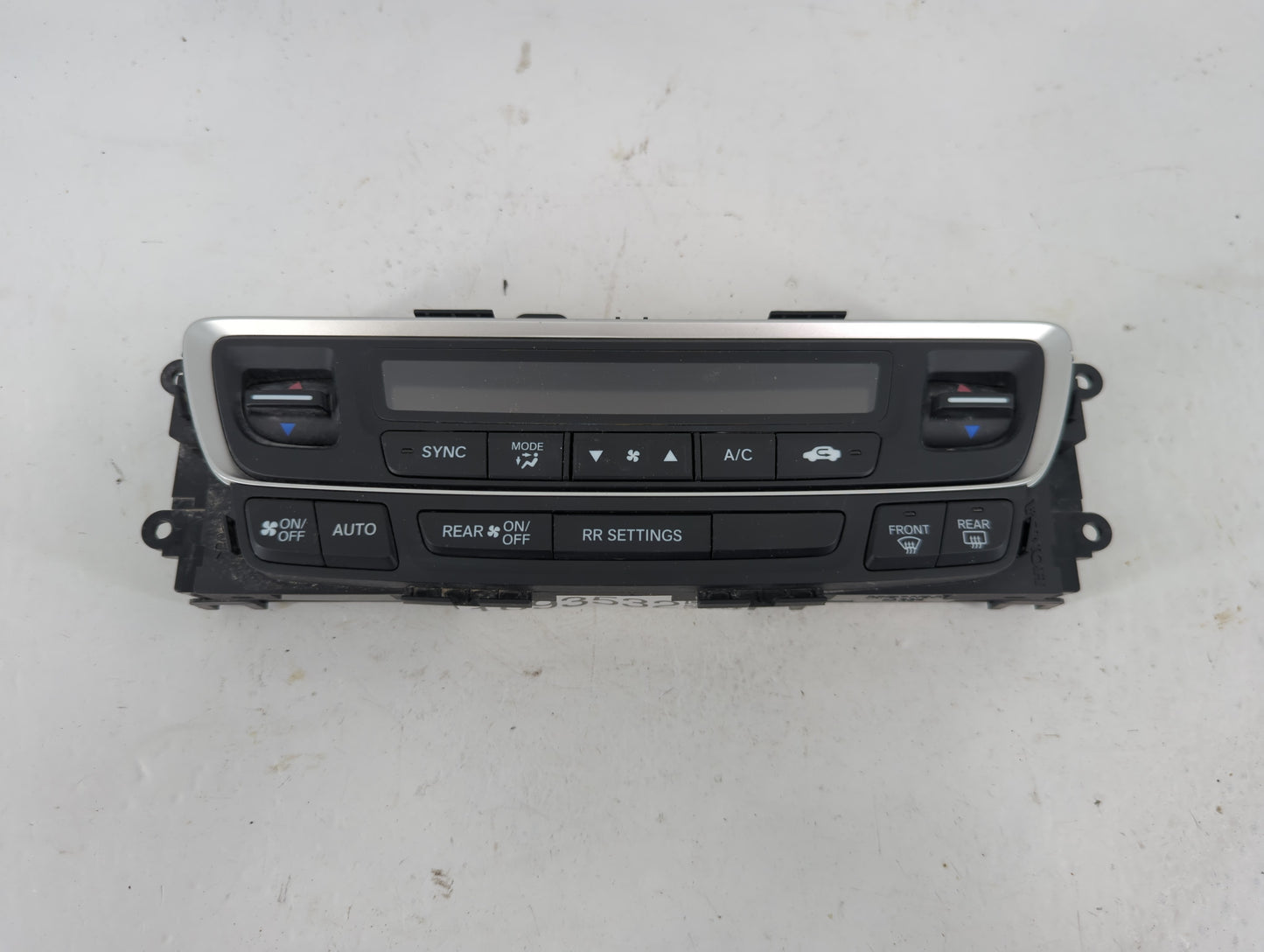 2019-2022 Honda Passport Climate Control Module Temperature AC/Heater Replacement P/N:79600TGSA430M1 Fits Fits 2019 2020 2021 2022 OEM Used Auto Parts