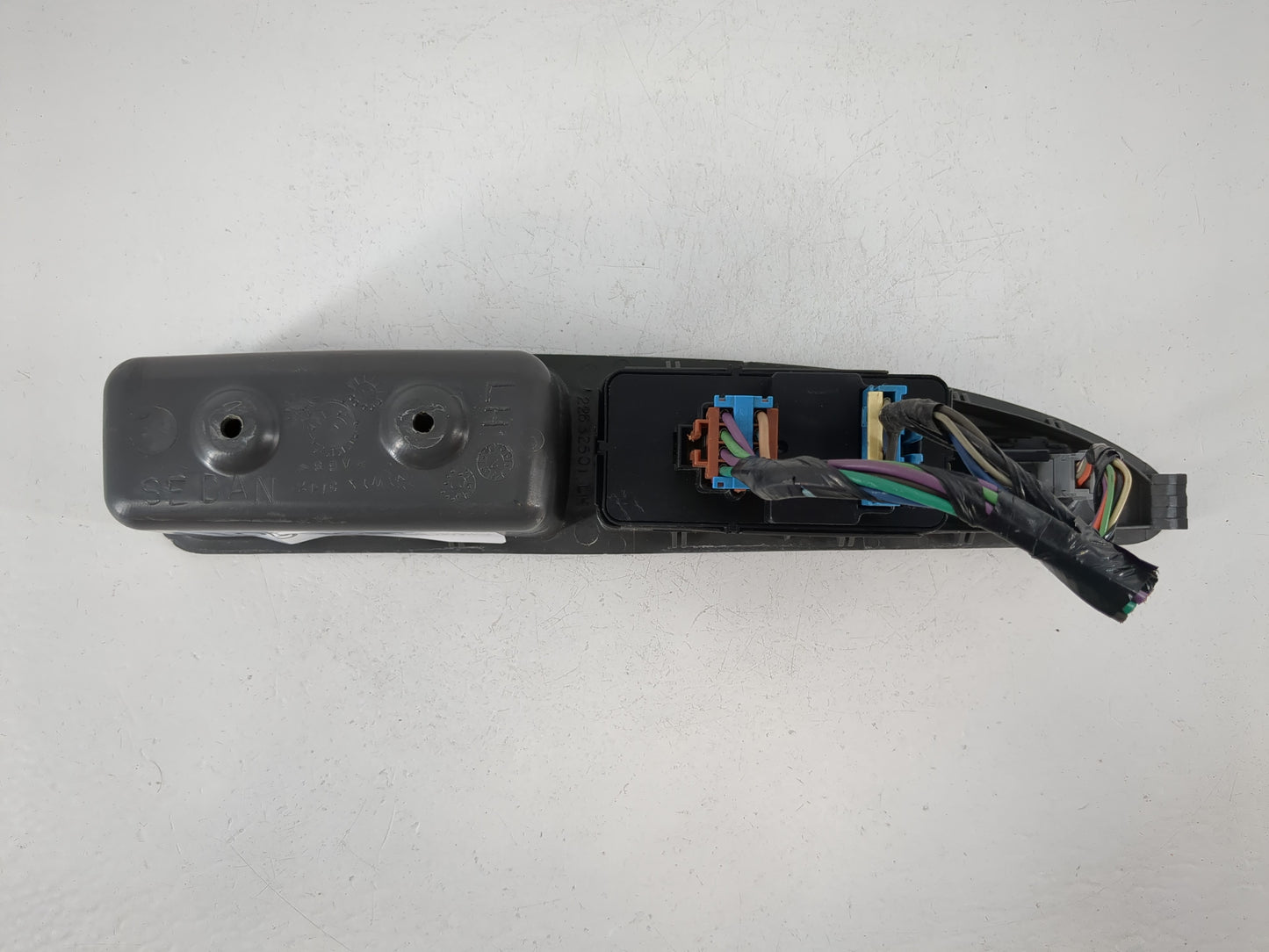 2003-2007 Saturn Ion Master Power Window Switch Replacement Driver Side Left P/N:22632501 Fits Fits 2003 2004 2005 2006 2007 OEM Used Auto Parts