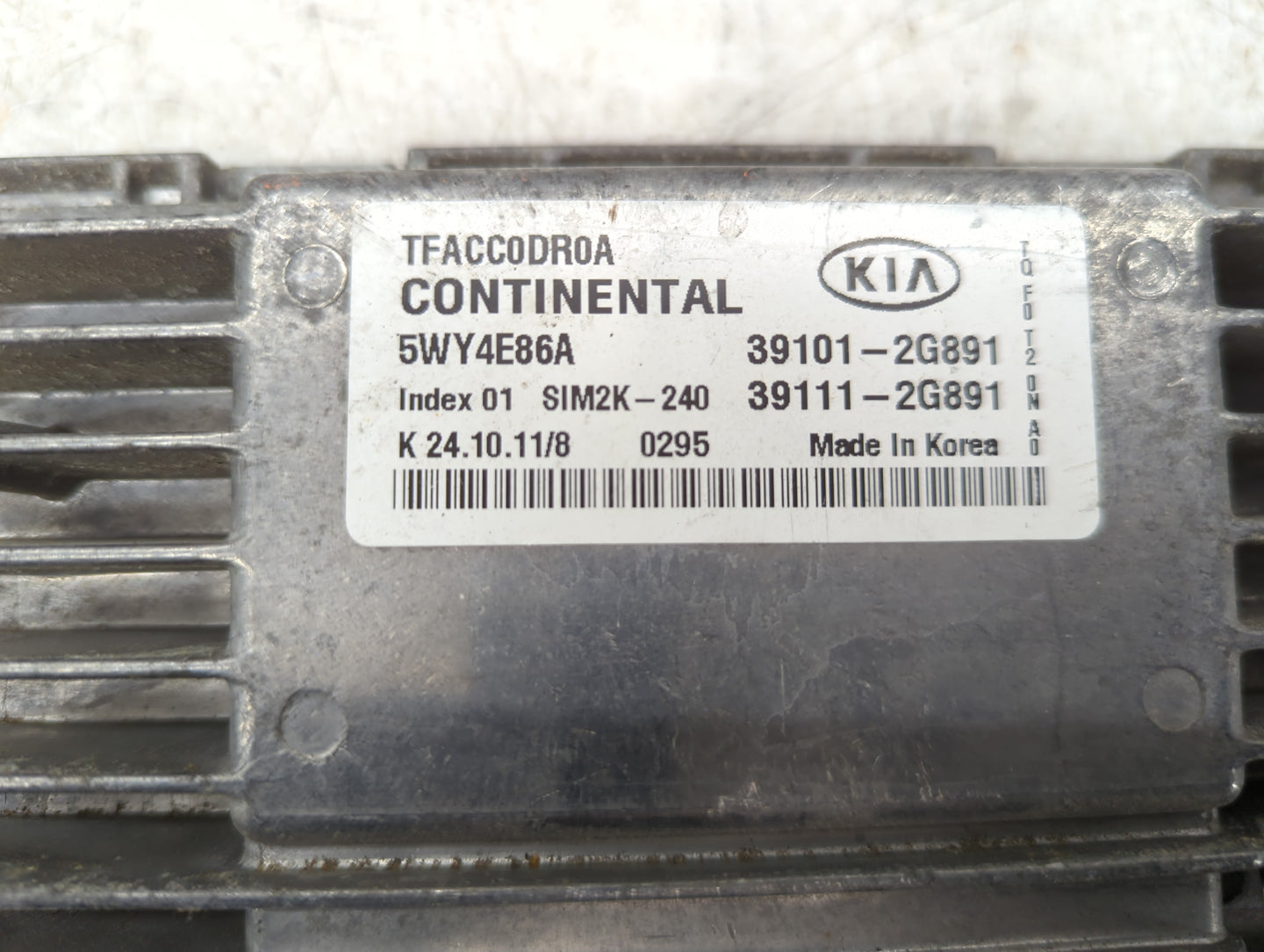 2011-2013 Kia Optima PCM Engine Control Computer ECU ECM PCU OEM P/N:39111-2G891 39101-2G891 Fits Fits 2011 2012 2013 OEM Used Auto Parts - Oemusedautoparts1.com