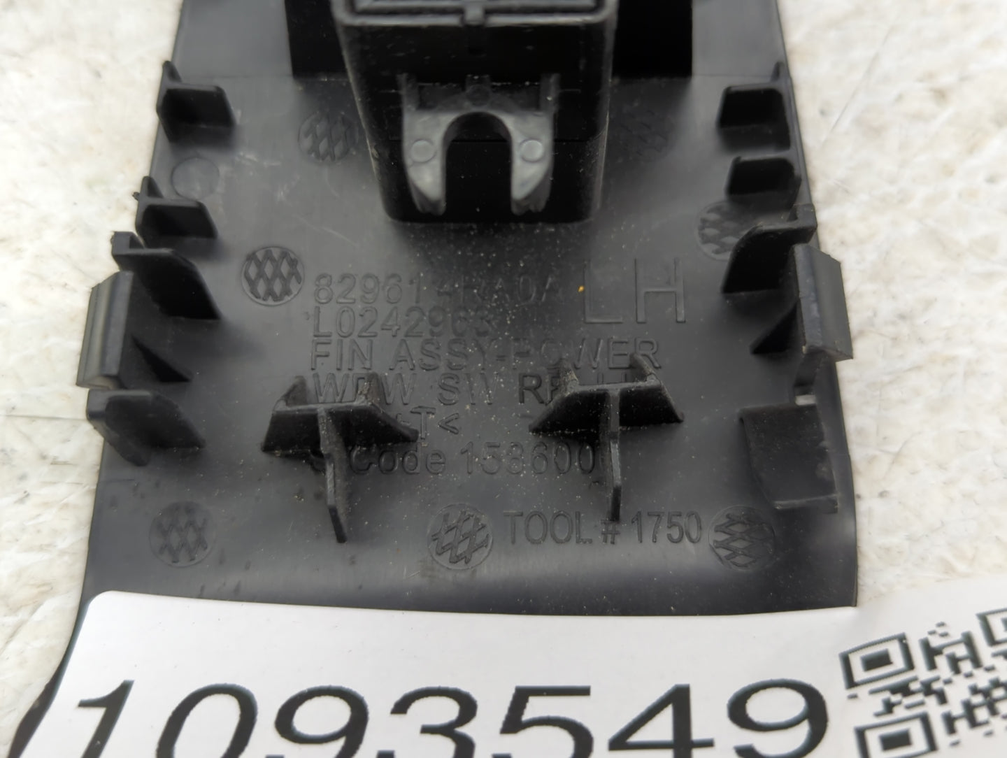2016-2021 Nissan Maxima Master Power Window Switch Replacement Driver Side Left P/N:82961 4RA0A Fits OEM Used Auto Parts - Oemusedautoparts1.com