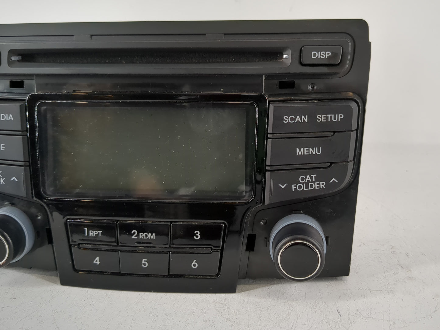 2012-2014 Hyundai Sonata Radio AM FM Cd Player Receiver Replacement P/N:96180-3Q700 Fits Fits 2012 2013 2014 OEM Used Auto Parts - Oemusedautoparts1.com