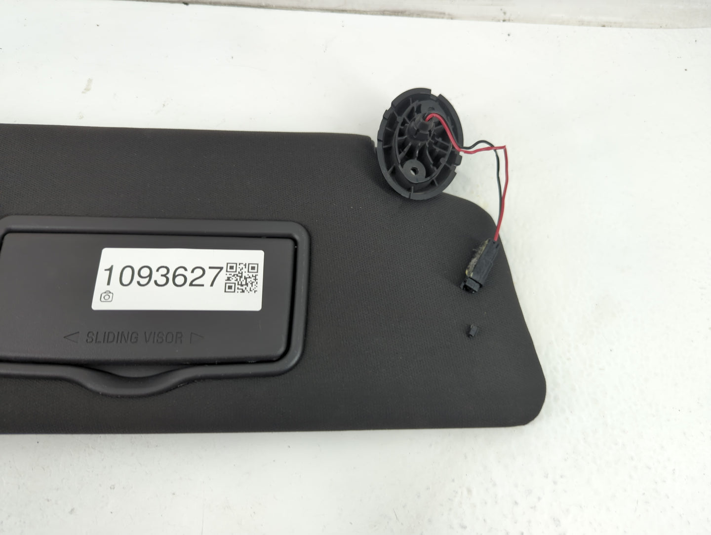 2011-2015 Ford Explorer Sun Visor Shade Replacement Passenger Right Mirror Fits Fits 2011 2012 2013 2014 2015 OEM Used Auto Parts - Oemusedautoparts1.com