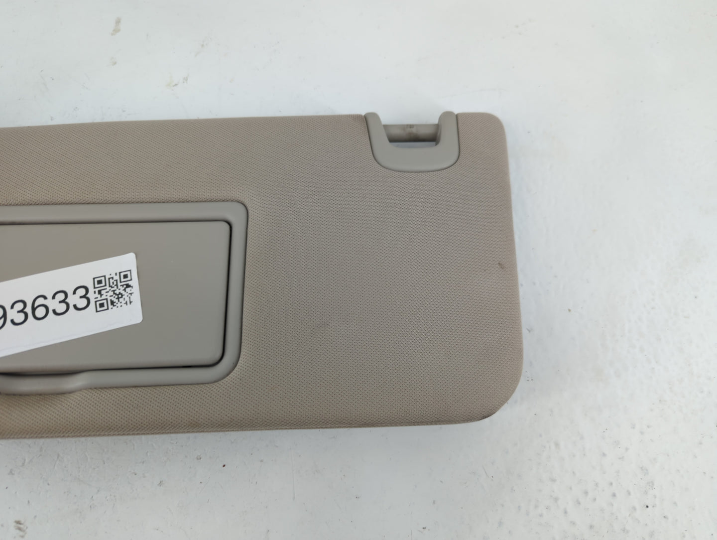 2015-2018 Nissan Murano Sun Visor Shade Replacement Driver Left Mirror Fits Fits 2015 2016 2017 2018 OEM Used Auto Parts - Oemusedautoparts1.com