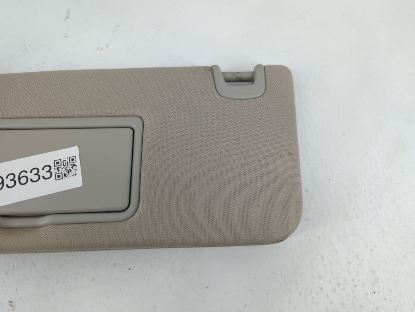 2015-2018 Nissan Murano Sun Visor Shade Replacement Driver Left Mirror Fits Fits 2015 2016 2017 2018 OEM Used Auto Parts - Oemusedautoparts1.com