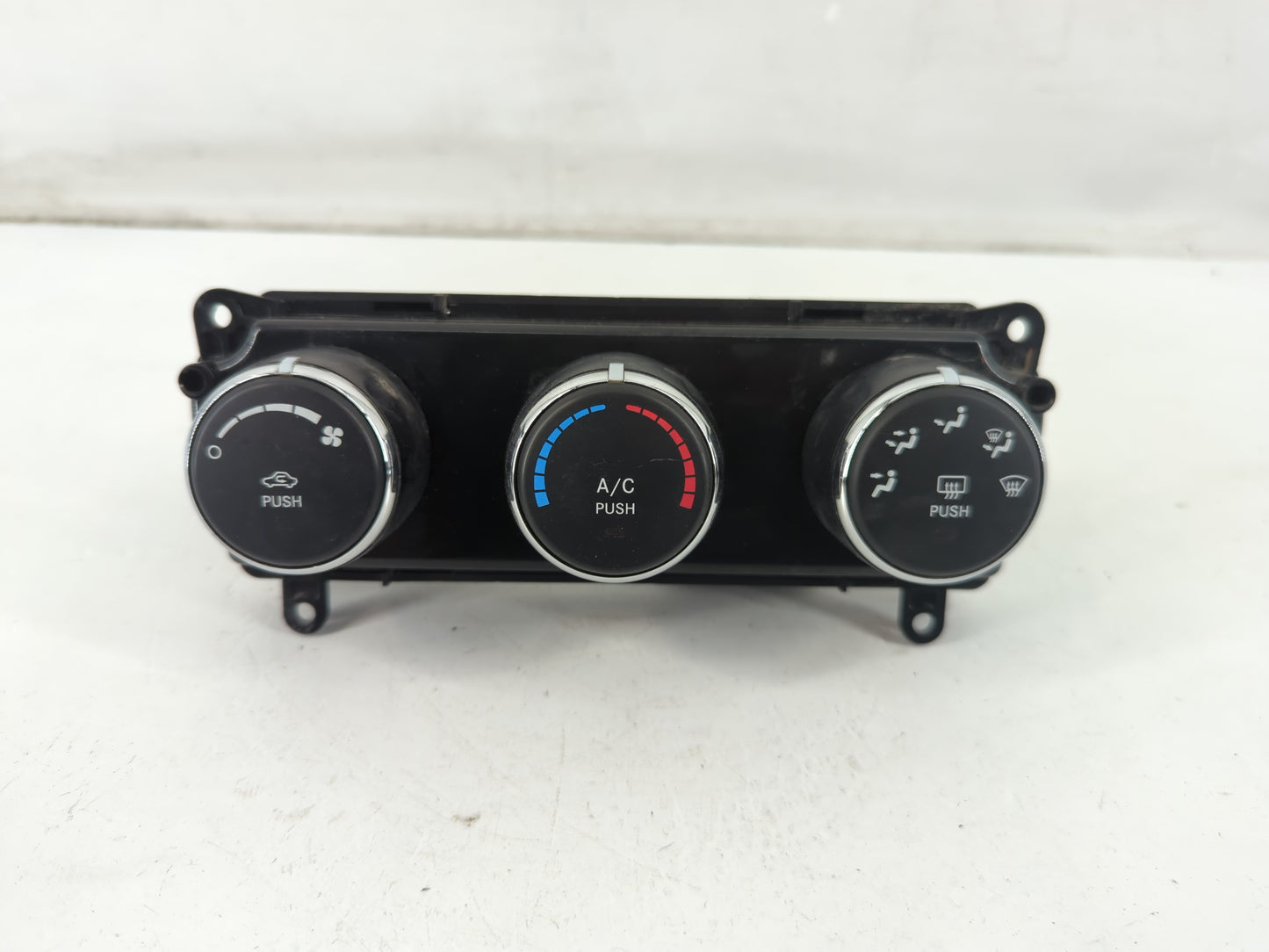 2010-2014 Dodge Avenger Climate Control Module Temperature AC/Heater Replacement P/N:61036A Fits Fits 2010 2011 2012 2013 2014 OEM Used Auto Parts
