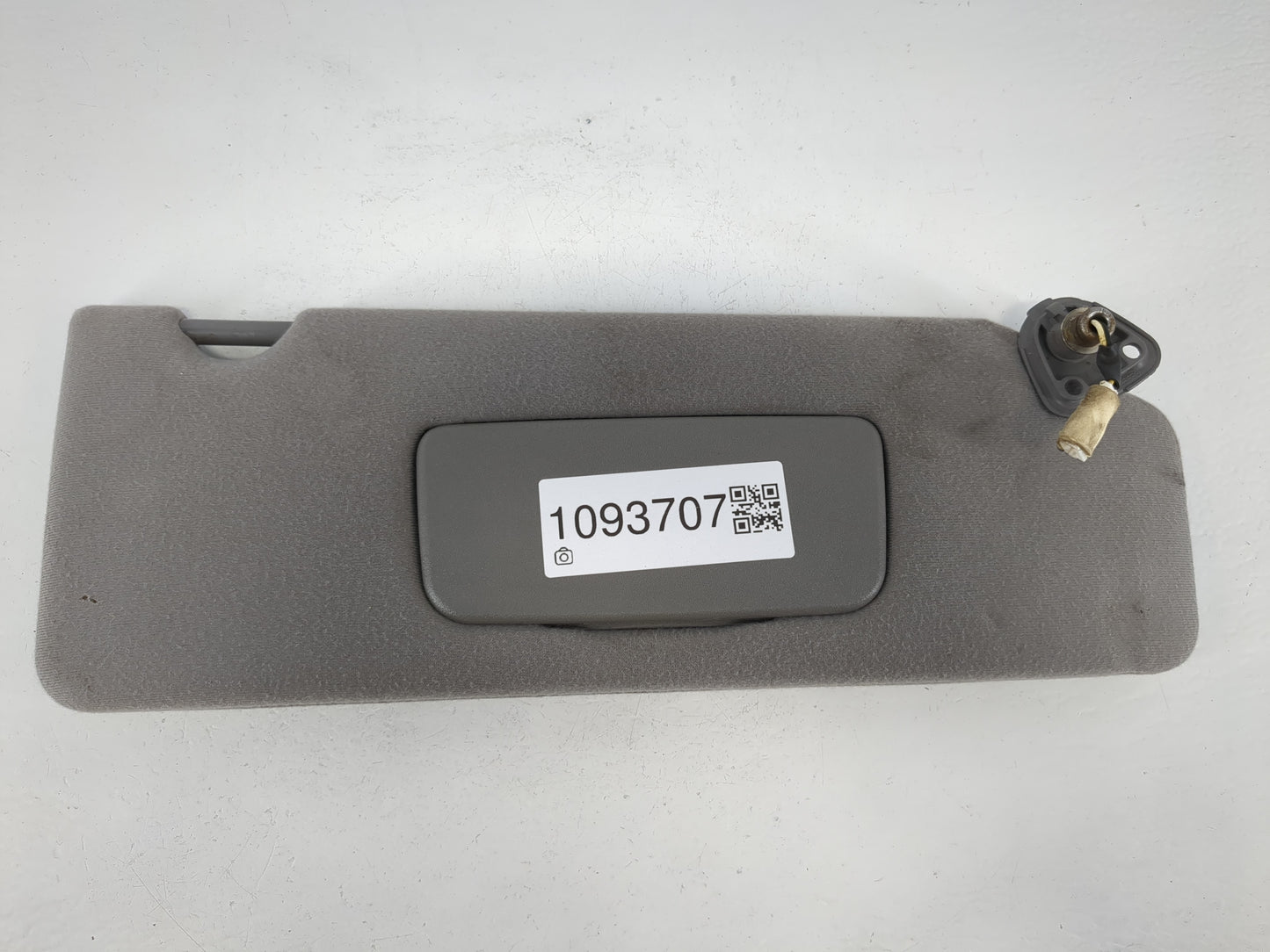 2006-2008 Toyota Solara Sun Visor Shade Replacement Passenger Right Mirror Fits Fits 2006 2007 2008 OEM Used Auto Parts