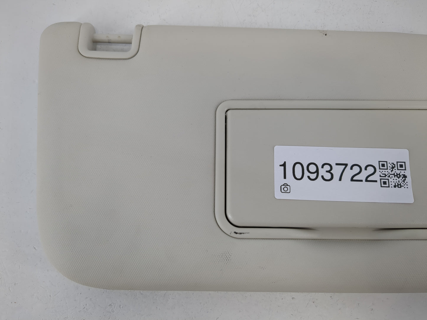 2013-2019 Ford Escape Sun Visor Shade Replacement Passenger Right Mirror Fits Fits 2013 2014 2015 2016 2017 2018 2019 OEM Used Auto Parts - Oemusedautoparts1.com