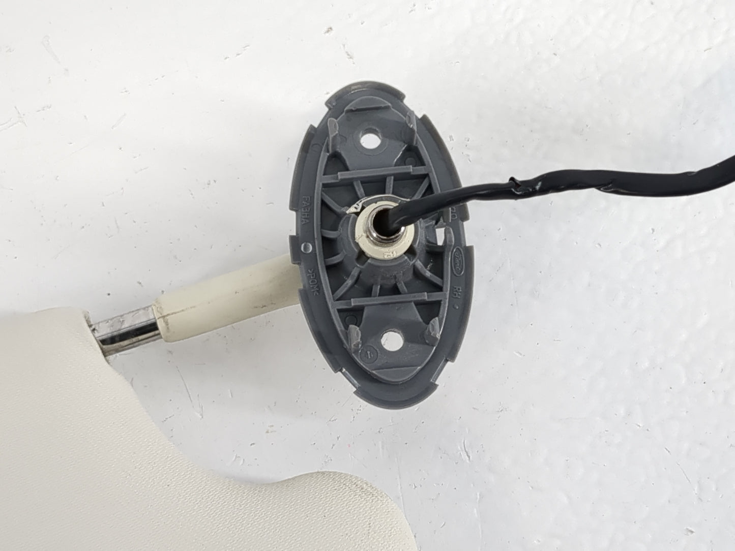 2013-2019 Ford Escape Sun Visor Shade Replacement Passenger Right Mirror Fits Fits 2013 2014 2015 2016 2017 2018 2019 OEM Used Auto Parts - Oemusedautoparts1.com