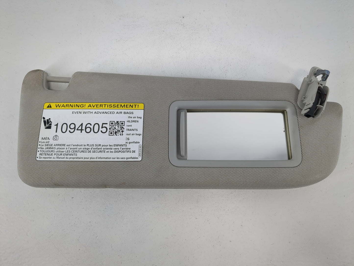 2012-2015 Audi A6 Sun Visor Shade Replacement Passenger Right Mirror Fits Fits 2012 2013 2014 2015 2016 2017 OEM Used Auto Parts - Oemusedautoparts1.com