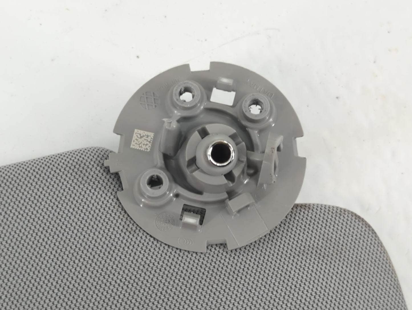 2017-2021 Chevrolet Trax Sun Visor Shade Replacement Passenger Right Mirror Fits Fits 2017 2018 2019 2020 2021 OEM Used Auto Parts