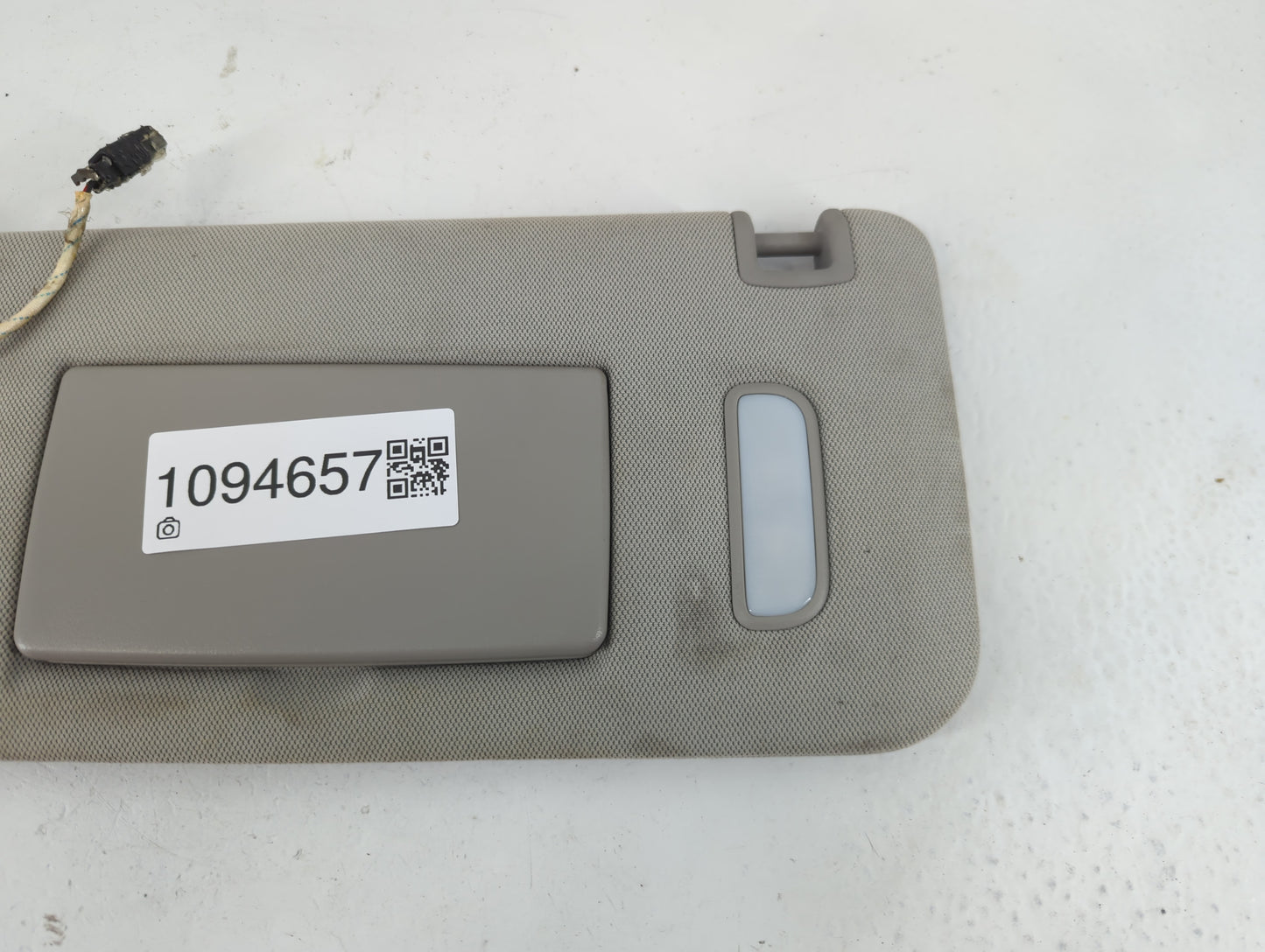 2010-2017 Chevrolet Equinox Sun Visor Shade Replacement Driver Left Mirror Fits Fits 2010 2011 2012 2013 2014 2015 2016 2017 OEM Used Auto Parts