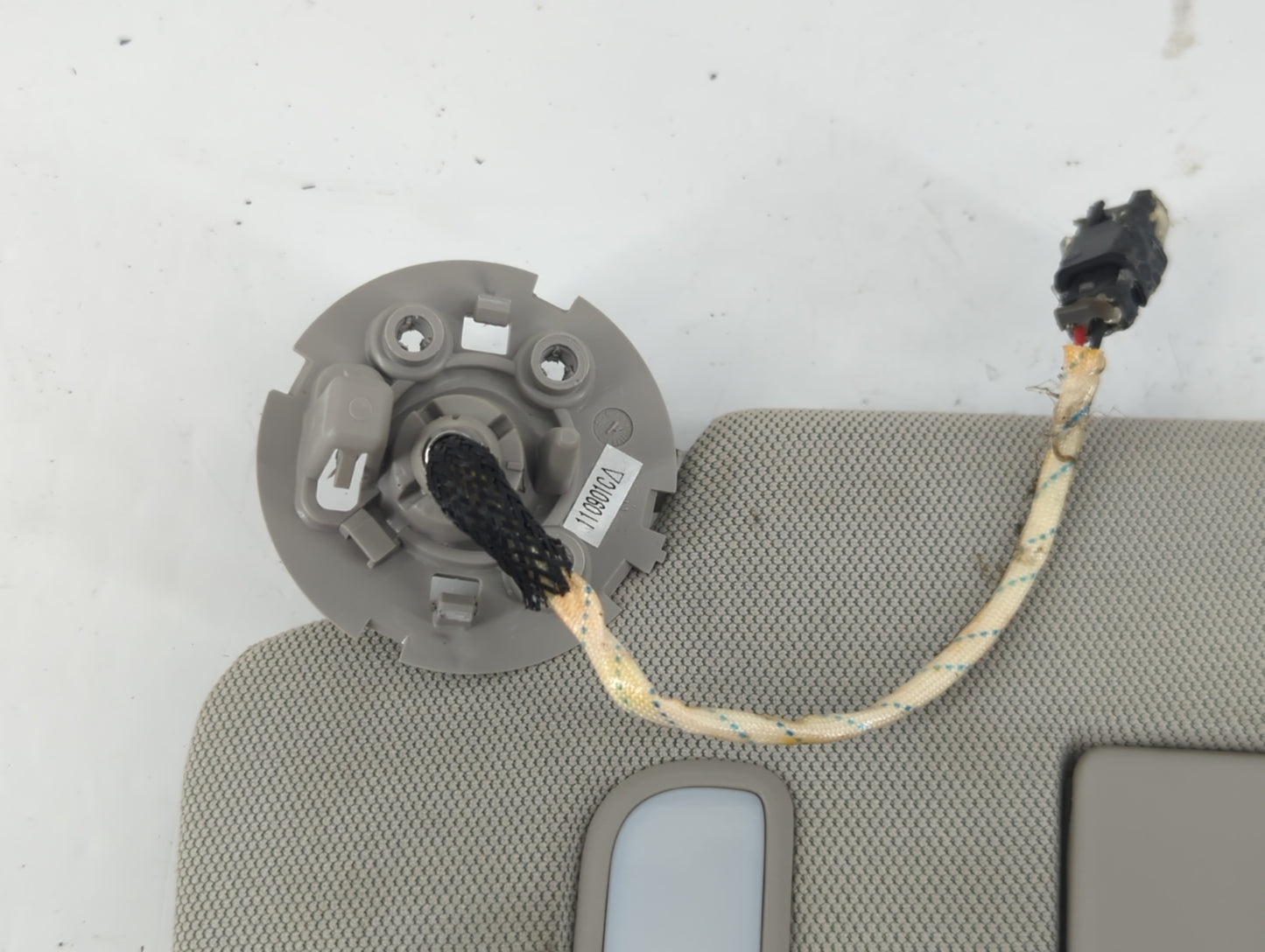 2010-2017 Chevrolet Equinox Sun Visor Shade Replacement Driver Left Mirror Fits Fits 2010 2011 2012 2013 2014 2015 2016 2017 OEM Used Auto Parts