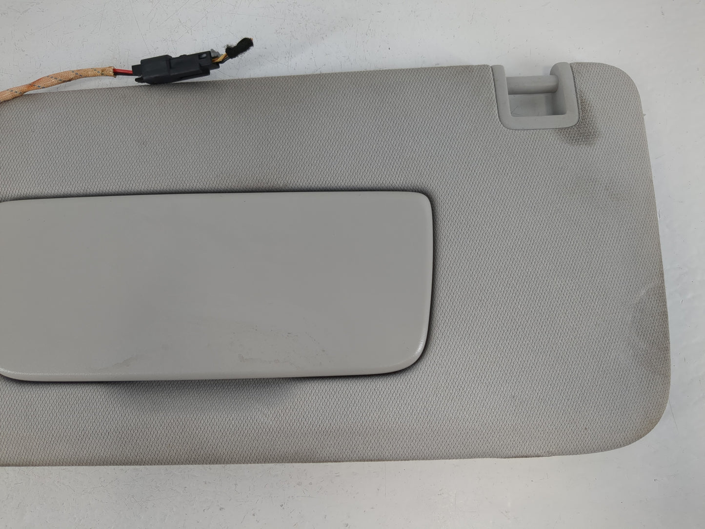 2018-2022 Chevrolet Traverse Sun Visor Shade Replacement Driver Left Mirror Fits Fits 2018 2019 2020 2021 2022 OEM Used Auto Parts
