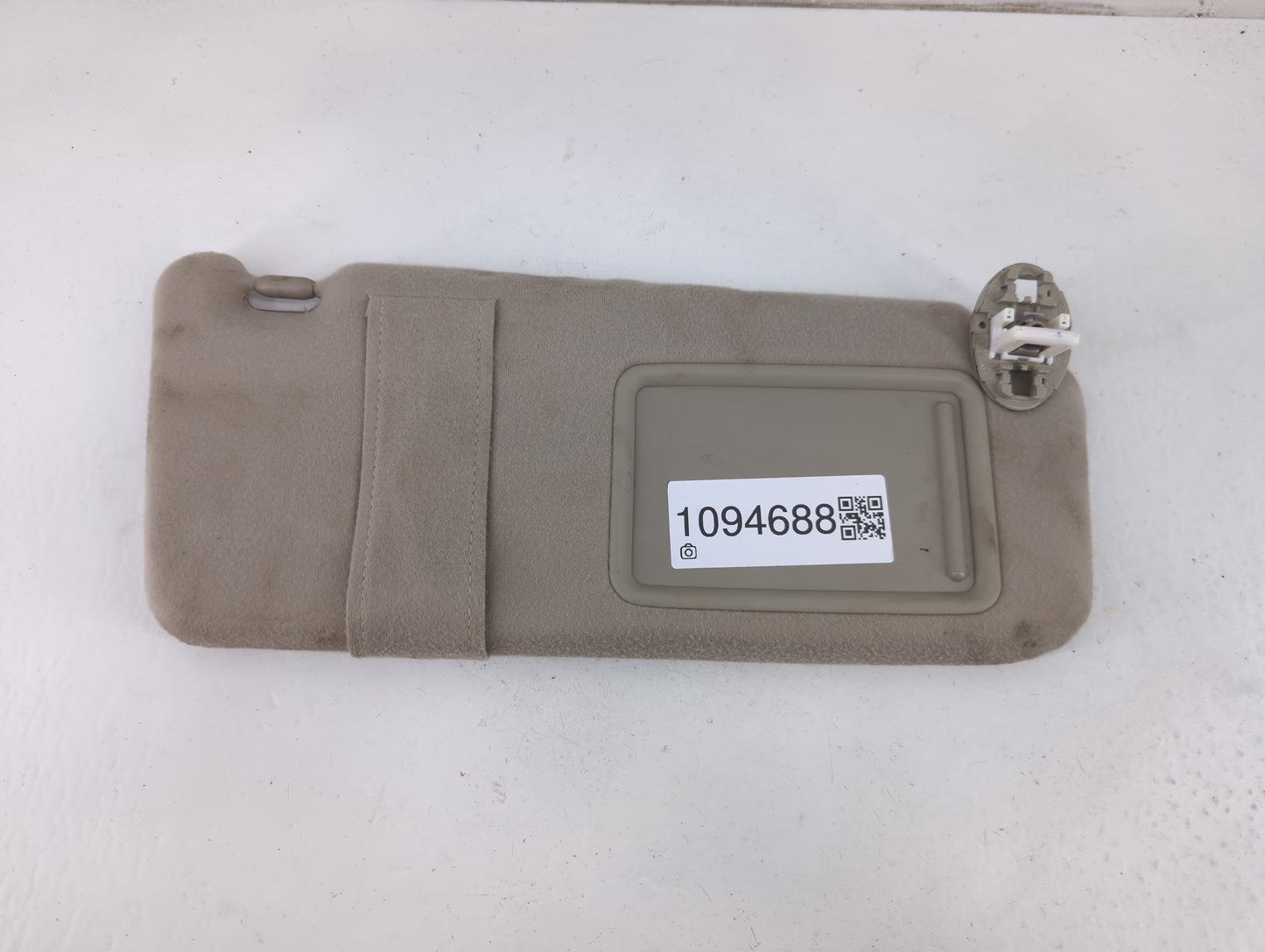 2007-2011 Toyota Camry Sun Visor Shade Replacement Passenger Right Mirror Fits Fits 2007 2008 2009 2010 2011 OEM Used Auto Parts
