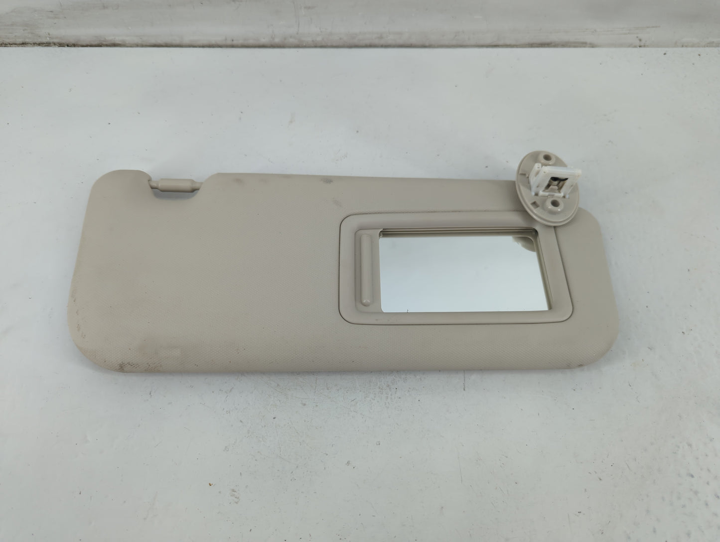 2019-2022 Toyota Corolla Sun Visor Shade Replacement Passenger Right Mirror Fits Fits 2019 2020 2021 2022 OEM Used Auto Parts