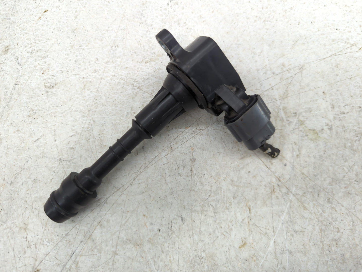 2005-2019 Nissan Frontier Ignition Coil Igniter Pack - Oemusedautoparts1.com