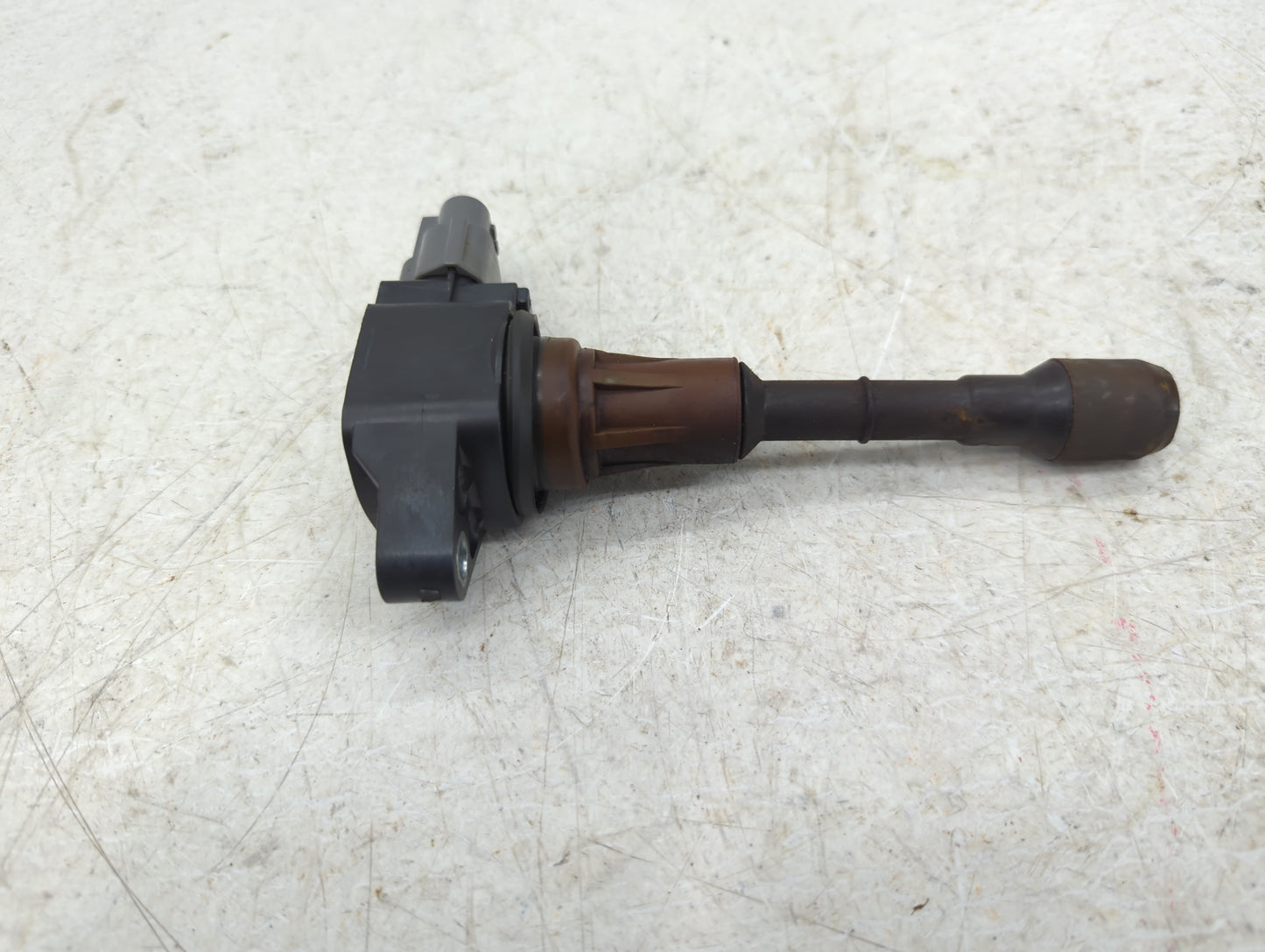 2003-2006 Nissan 350z Ignition Coil Igniter Pack - Oemusedautoparts1.com