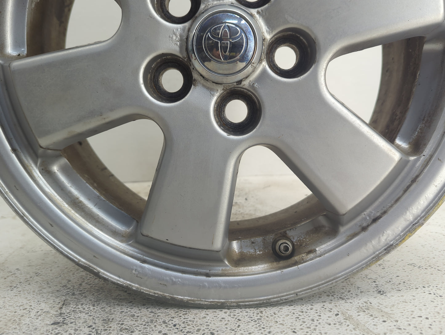 2004-2009 Toyota Prius Oem Wheel Rim