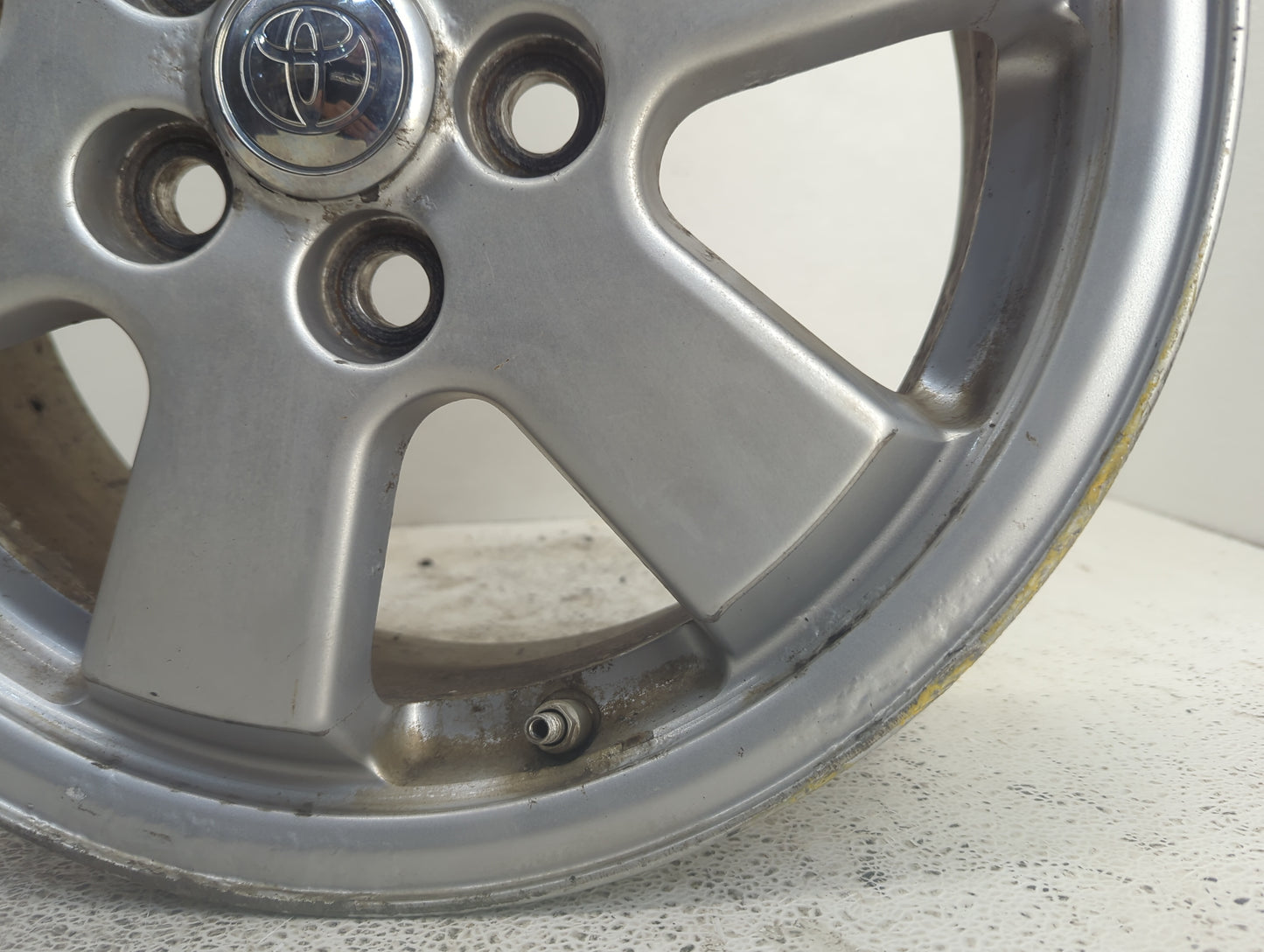 2004-2009 Toyota Prius Oem Wheel Rim