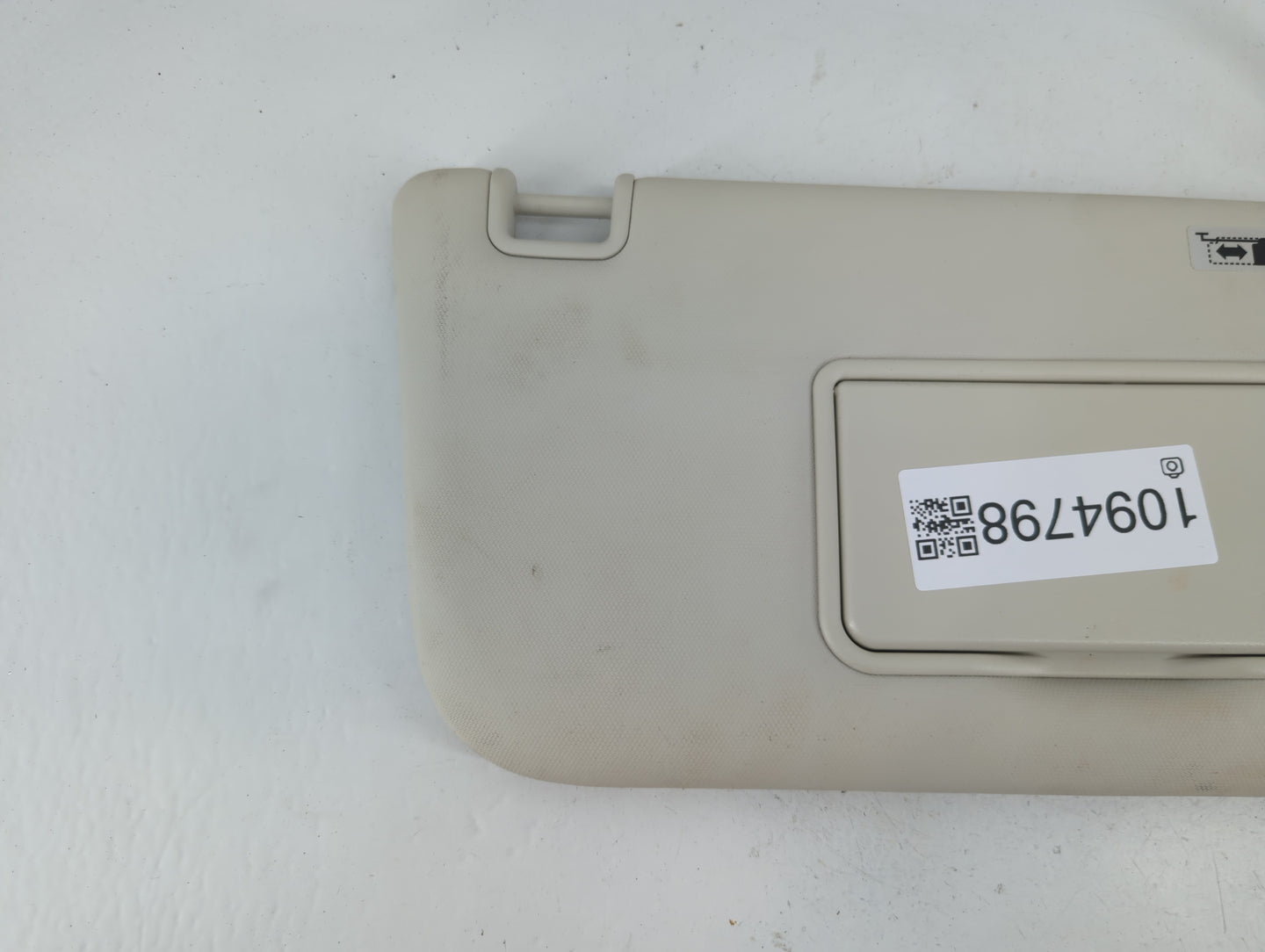 2013-2019 Ford Escape Sun Visor Shade Replacement Driver Left Mirror Fits Fits 2013 2014 2015 2016 2017 2018 2019 OEM Used Auto Parts - Oemusedautoparts1.com