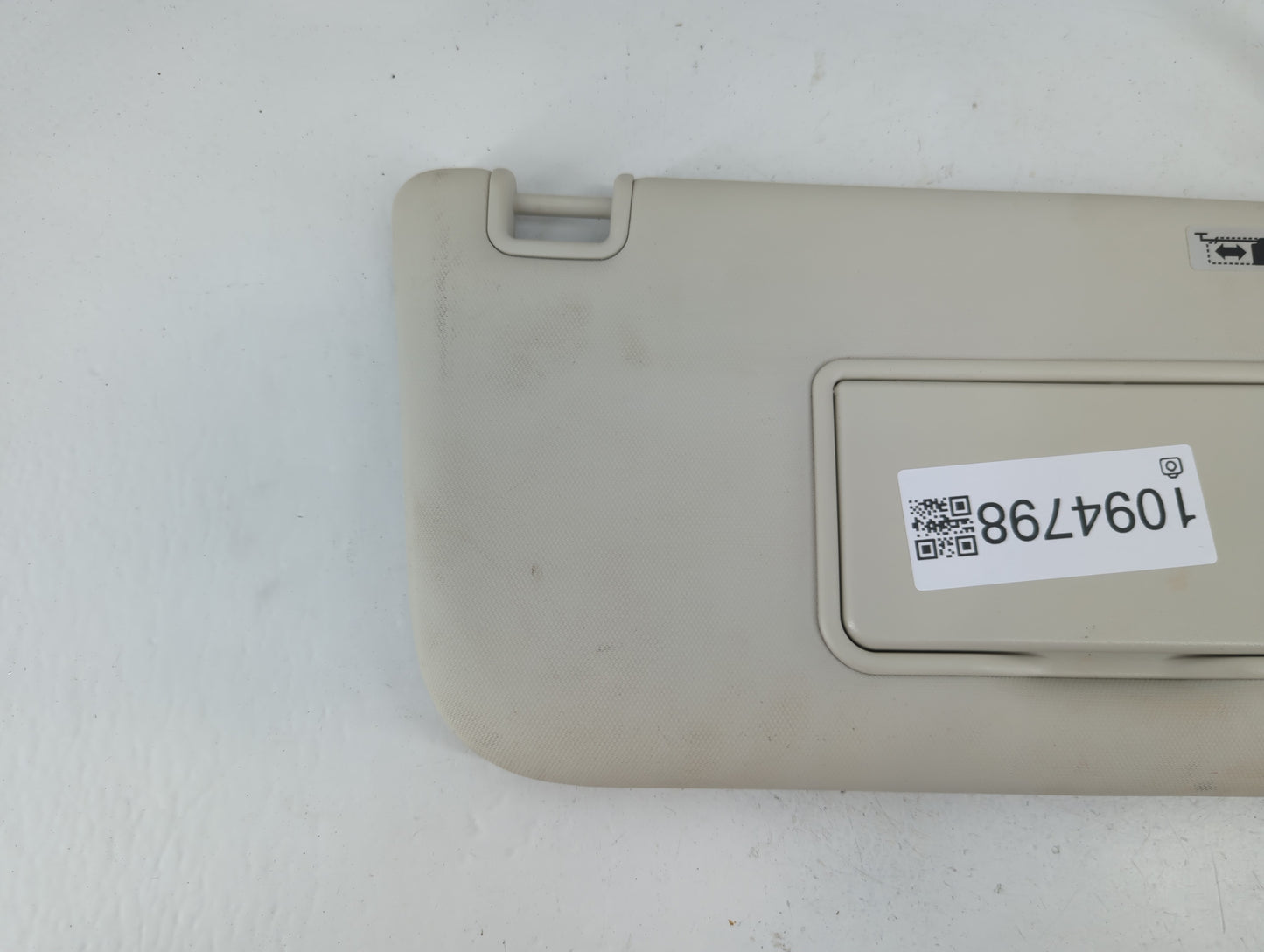 2013-2019 Ford Escape Sun Visor Shade Replacement Driver Left Mirror Fits Fits 2013 2014 2015 2016 2017 2018 2019 OEM Used Auto Parts - Oemusedautoparts1.com