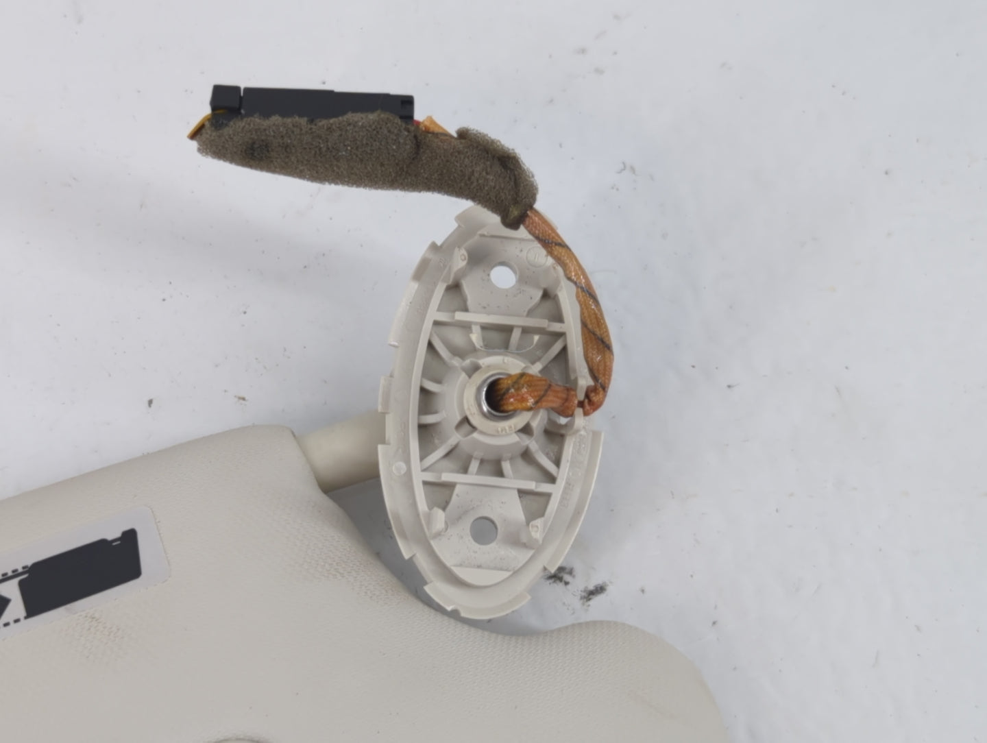 2013-2019 Ford Escape Sun Visor Shade Replacement Driver Left Mirror Fits Fits 2013 2014 2015 2016 2017 2018 2019 OEM Used Auto Parts - Oemusedautoparts1.com