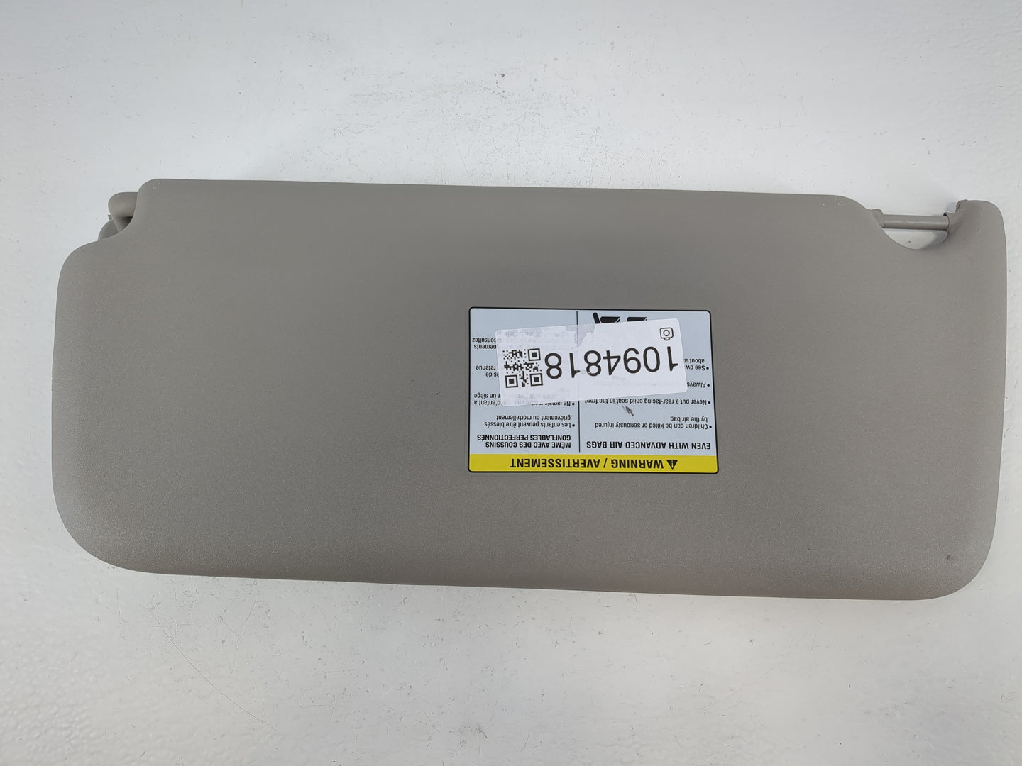 2019 Nissan Nv200 Sun Visor Shade Replacement Passenger Right Mirror Fits OEM Used Auto Parts - Oemusedautoparts1.com