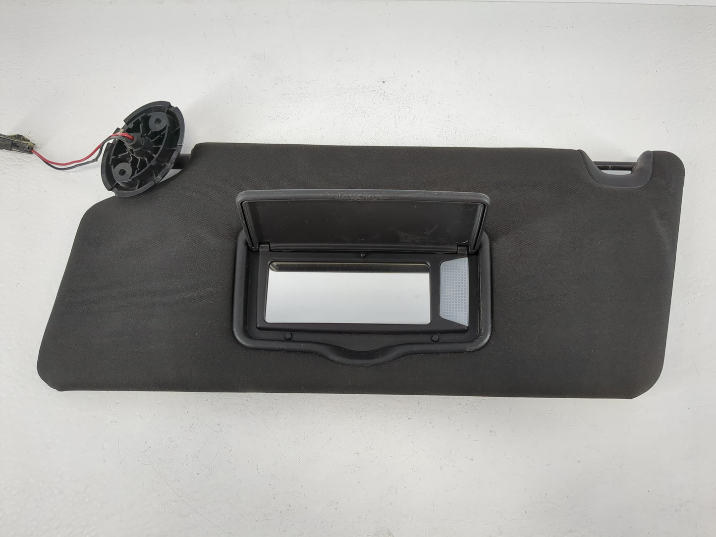 2011-2015 Ford Explorer Sun Visor Shade Replacement Driver Left Mirror Fits Fits 2011 2012 2013 2014 2015 OEM Used Auto Parts - Oemusedautoparts1.com