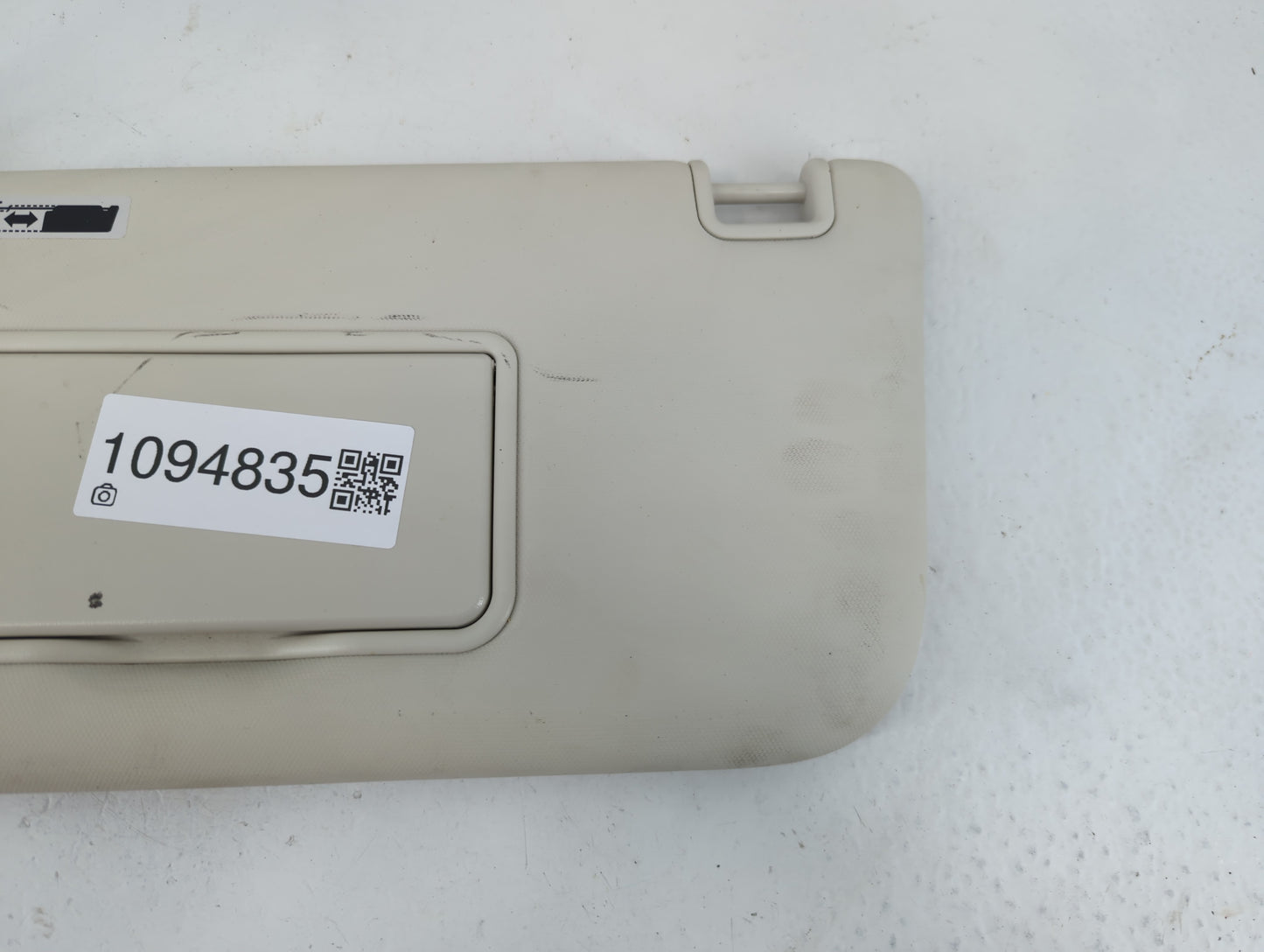 2013-2019 Ford Escape Sun Visor Shade Replacement Driver Left Mirror Fits Fits 2013 2014 2015 2016 2017 2018 2019 OEM Used Auto Parts - Oemusedautoparts1.com