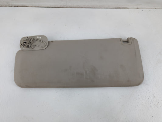 2007-2013 Chevrolet Silverado 1500 Sun Visor Shade Replacement Driver Left Mirror Fits OEM Used Auto Parts