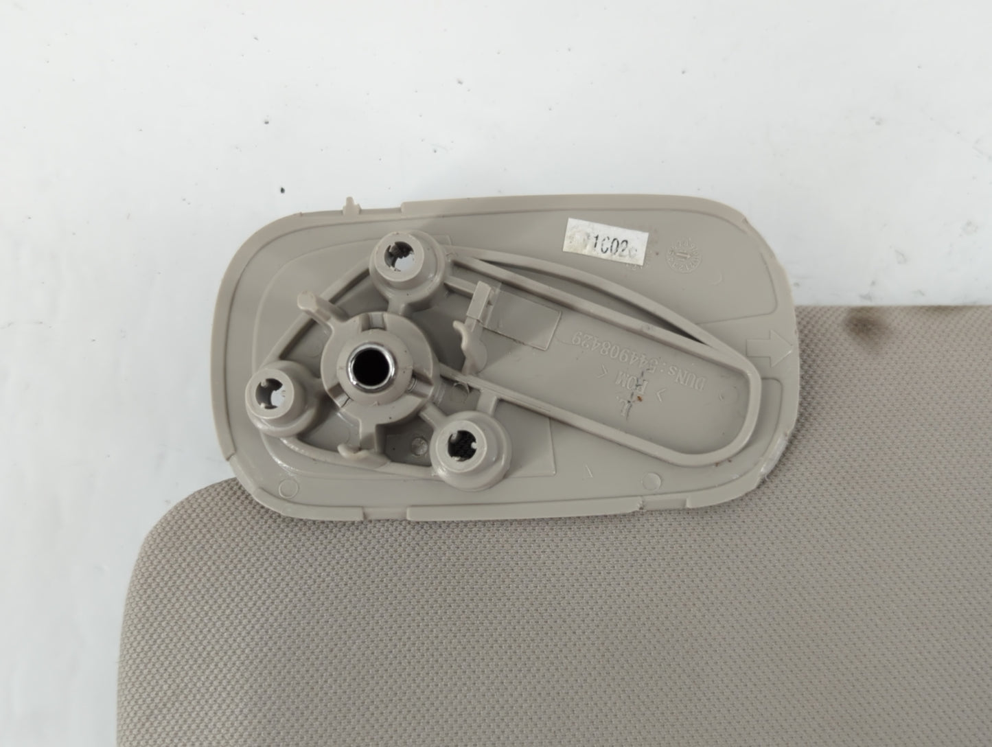 2007-2013 Chevrolet Silverado 1500 Sun Visor Shade Replacement Driver Left Mirror Fits OEM Used Auto Parts