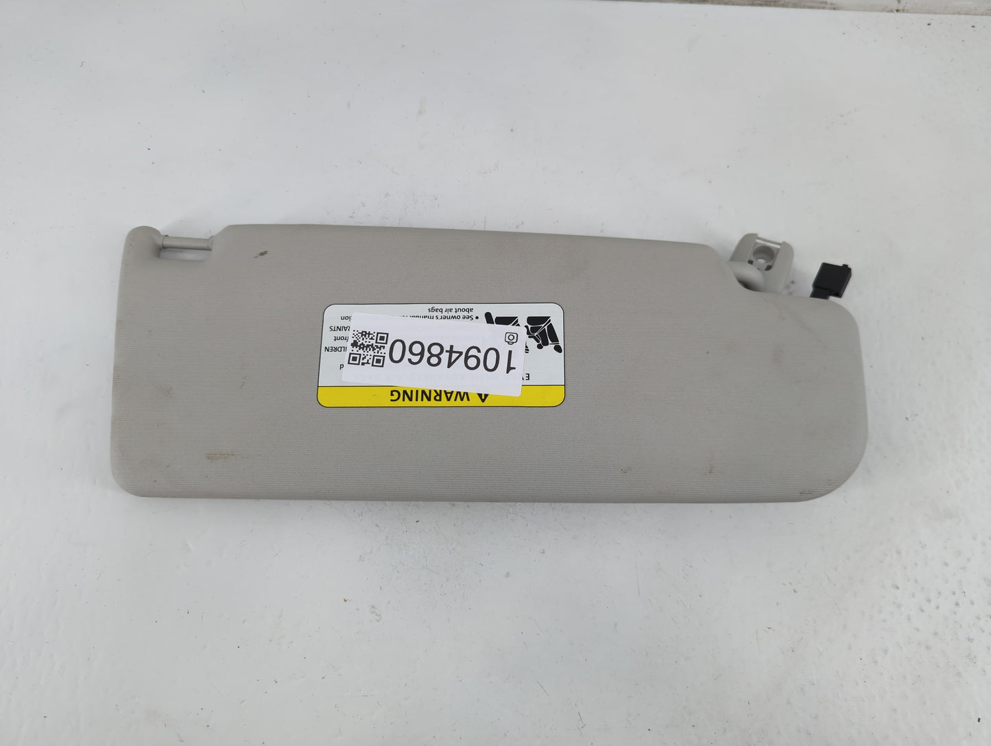 2009-2017 Volkswagen Cc Sun Visor Shade Replacement Driver Left Mirror Fits OEM Used Auto Parts