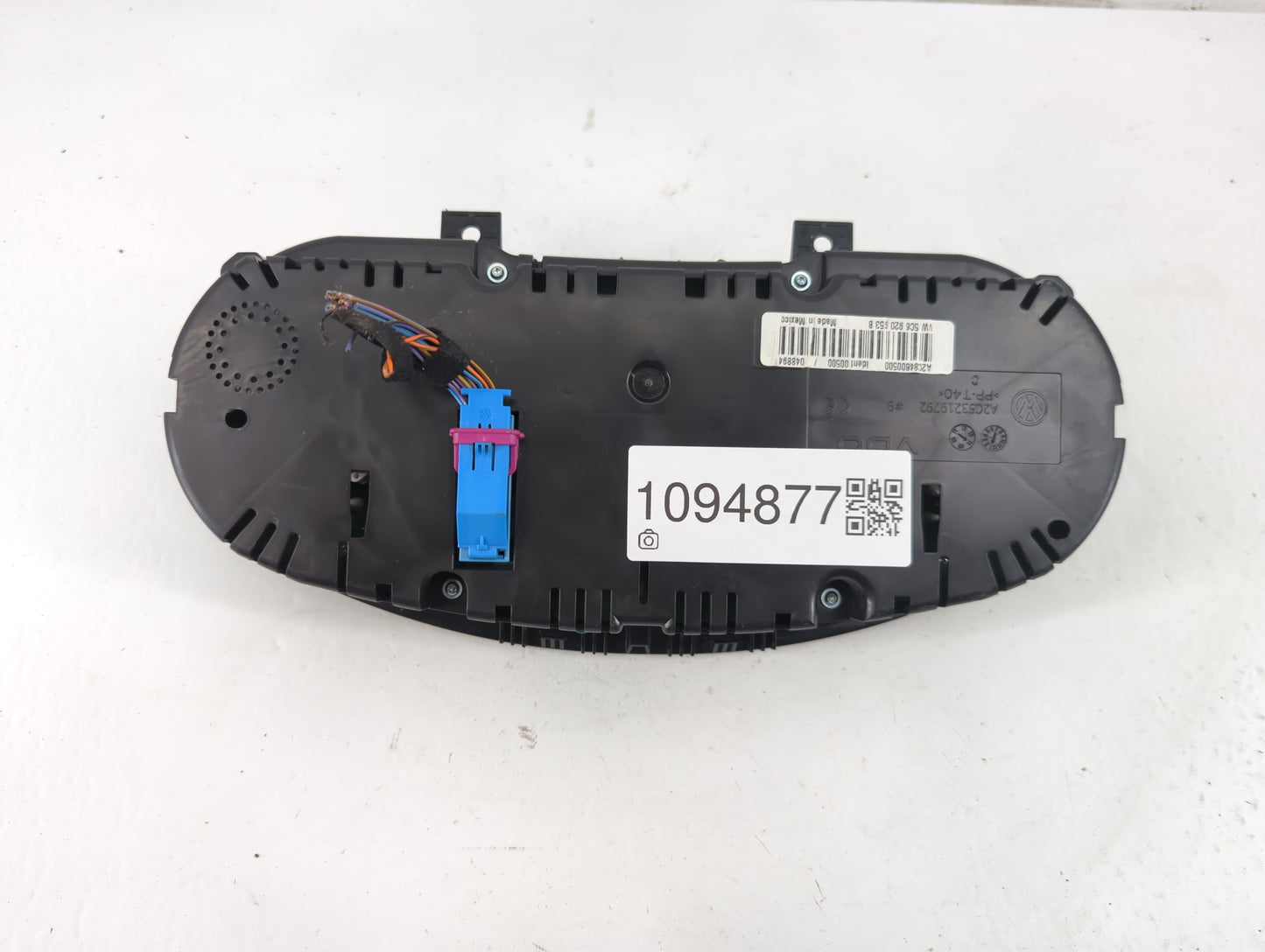 2014 Volkswagen Jetta Instrument Cluster Speedometer Gauges P/N:5C6 920 953 B Fits OEM Used Auto Parts - Oemusedautoparts1.com