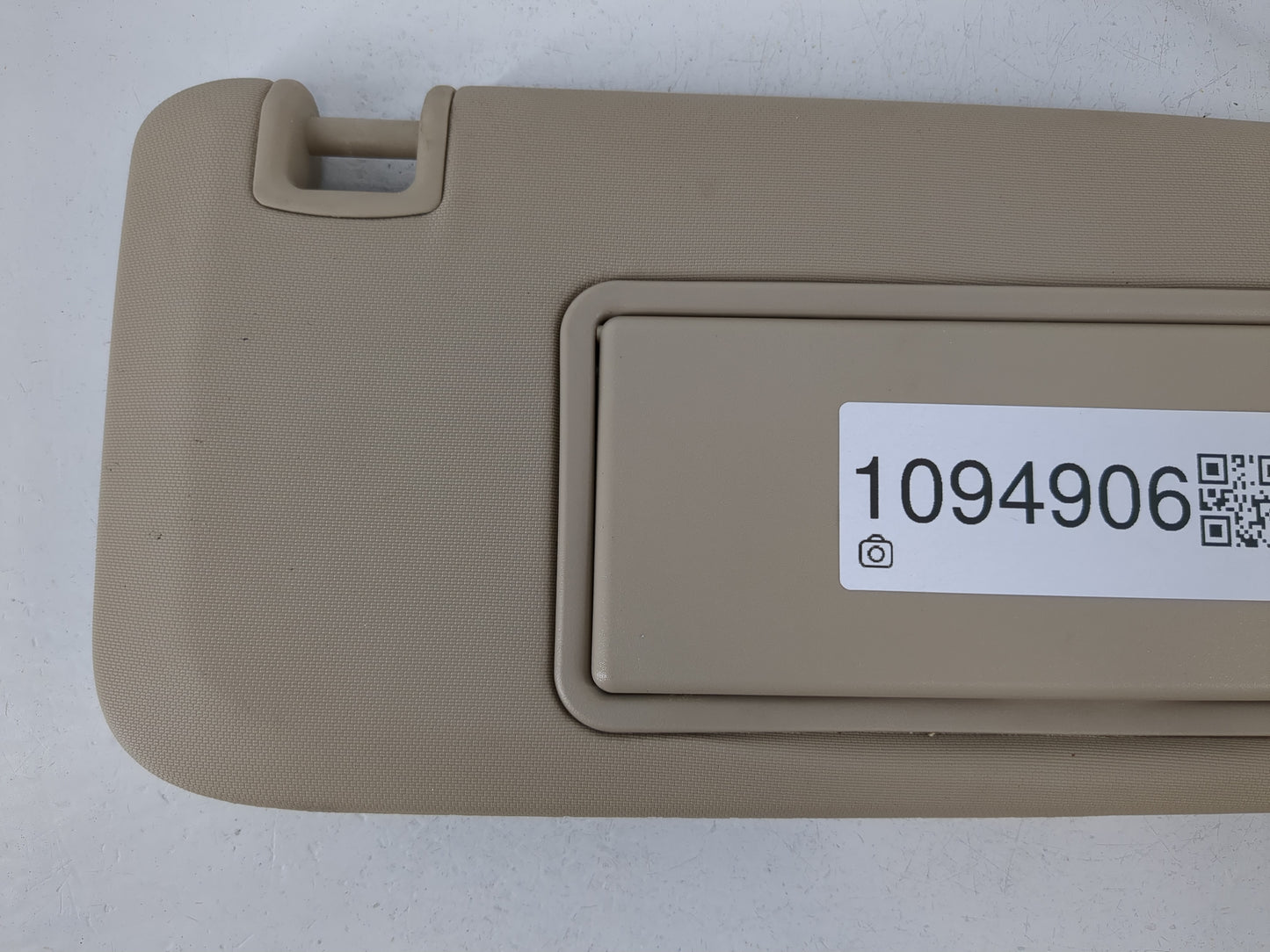 2011-2016 Chevrolet Cruze Sun Visor Shade Replacement Passenger Right Mirror Fits Fits 2011 2012 2013 2014 2015 2016 OEM Used Auto Parts