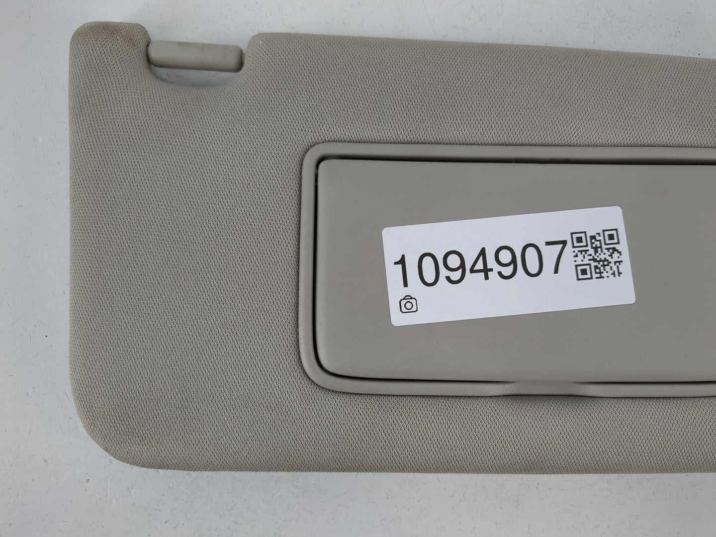 2013-2018 Nissan Altima Sun Visor Shade Replacement Passenger Right Mirror Fits Fits 2013 2014 2015 2016 2017 2018 OEM Used Auto Parts - Oemusedautoparts1.com