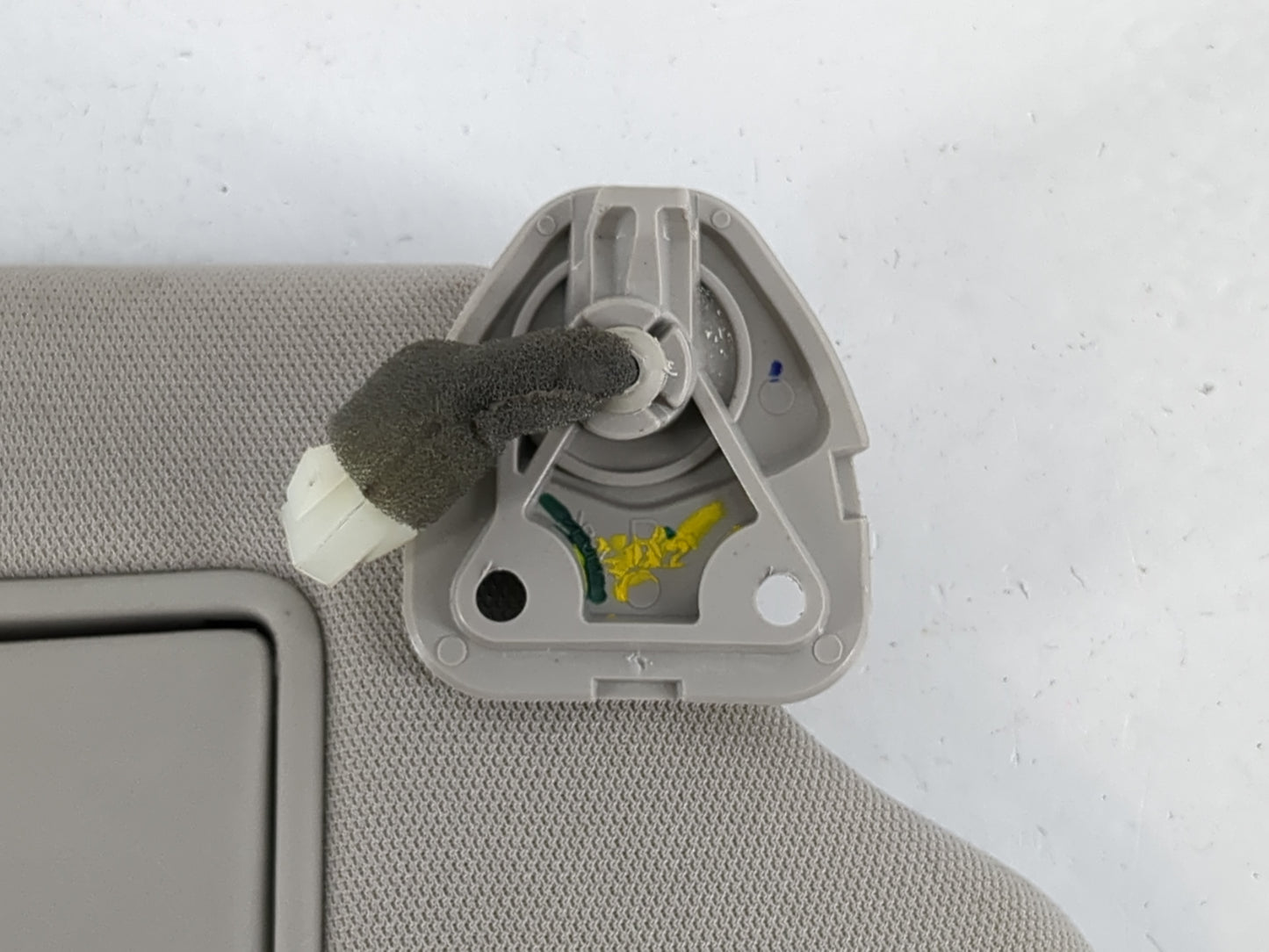 2013-2018 Nissan Altima Sun Visor Shade Replacement Passenger Right Mirror Fits Fits 2013 2014 2015 2016 2017 2018 OEM Used Auto Parts - Oemusedautoparts1.com