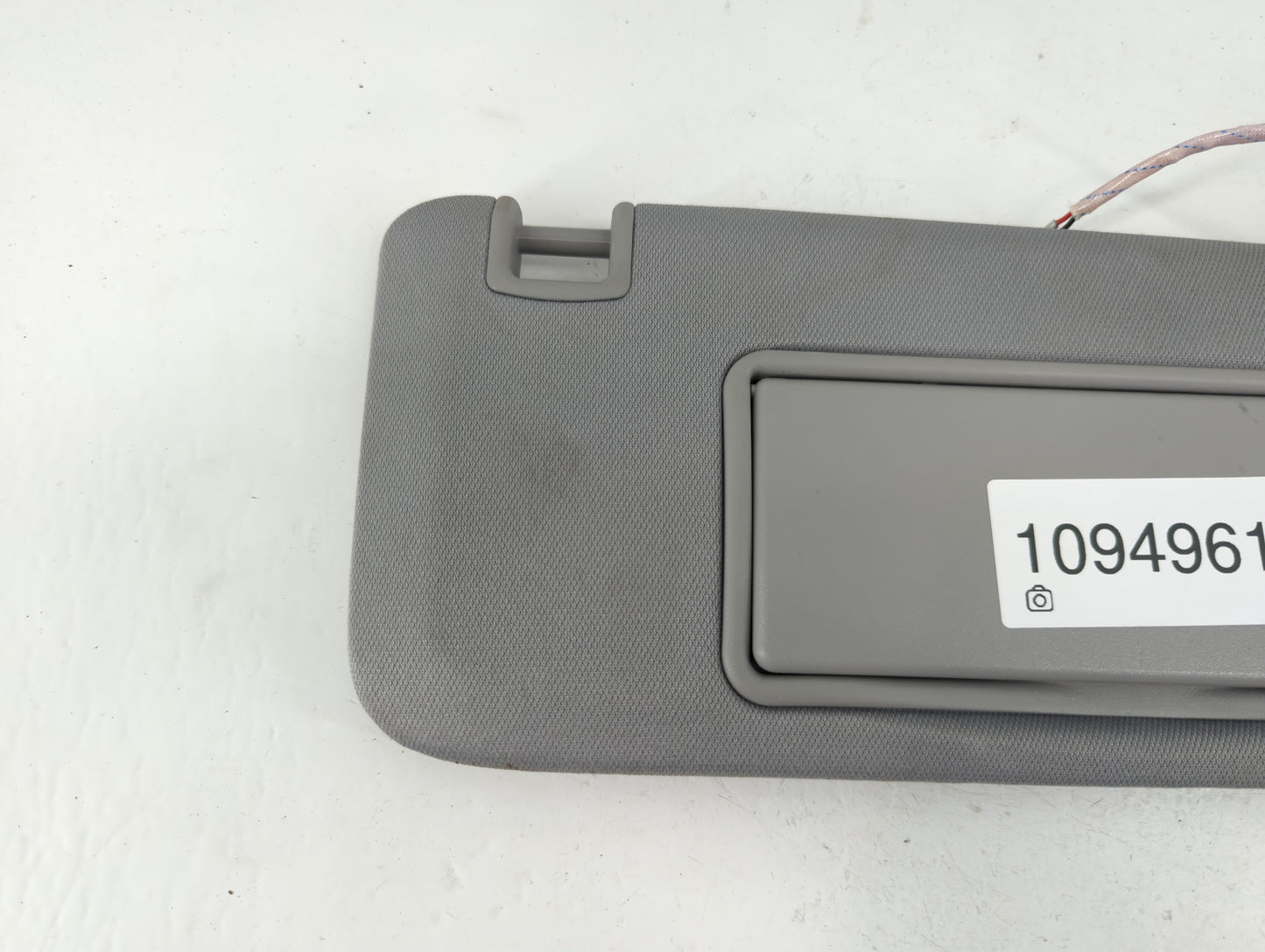 2016-2021 Chevrolet Malibu Sun Visor Shade Replacement Passenger Right Mirror Fits Fits 2016 2017 2018 2019 2020 2021 OEM Used Auto Parts