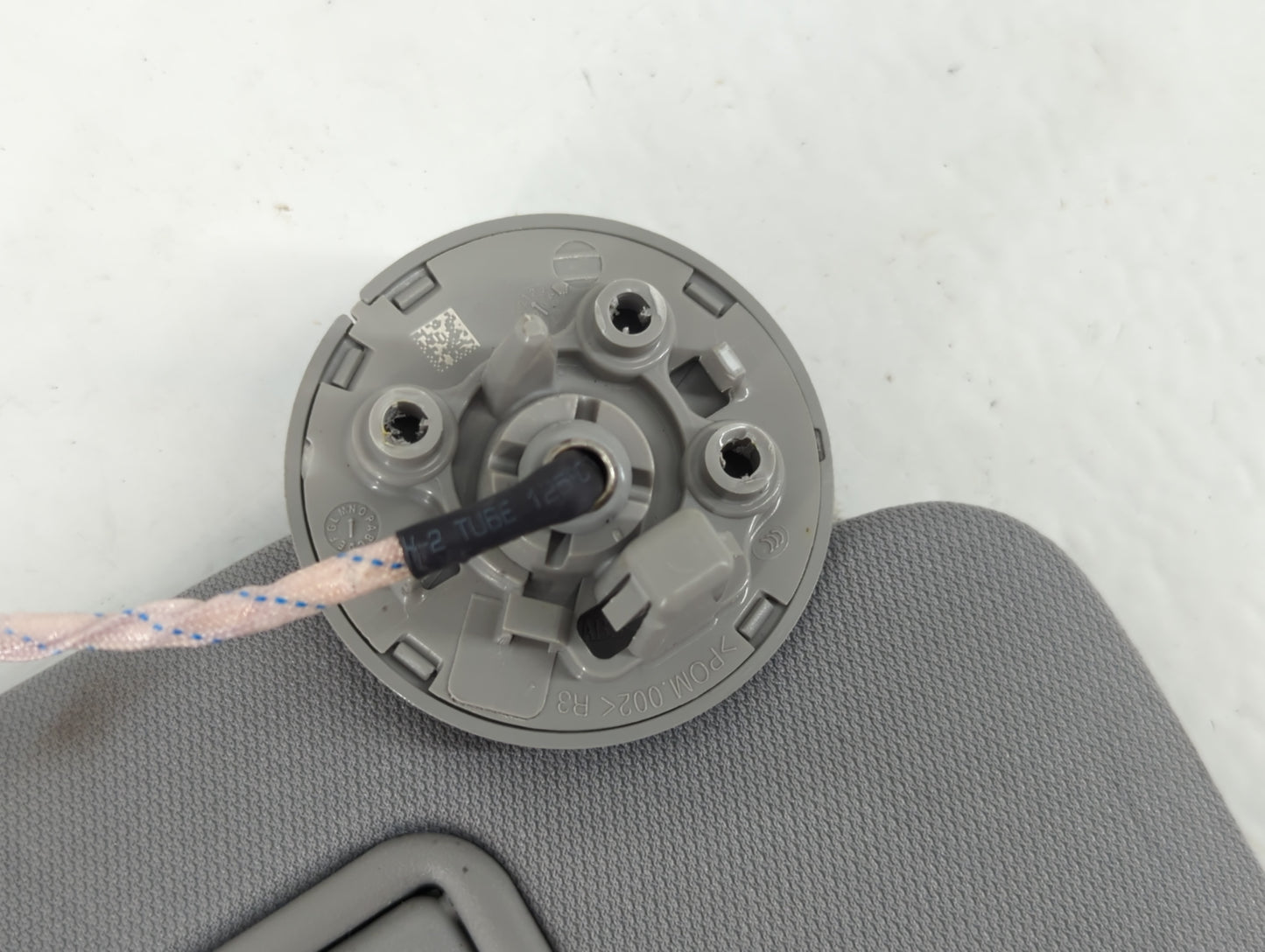 2016-2021 Chevrolet Malibu Sun Visor Shade Replacement Passenger Right Mirror Fits Fits 2016 2017 2018 2019 2020 2021 OEM Used Auto Parts