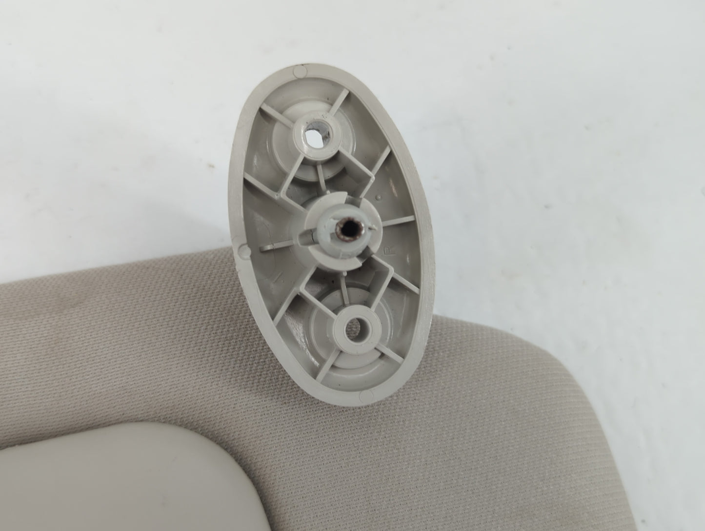2010-2017 Jeep Patriot Sun Visor Shade Replacement Passenger Right Mirror Fits Fits 2010 2011 2012 2013 2014 2015 2016 2017 OEM Used Auto Parts - Oemusedautoparts1.com